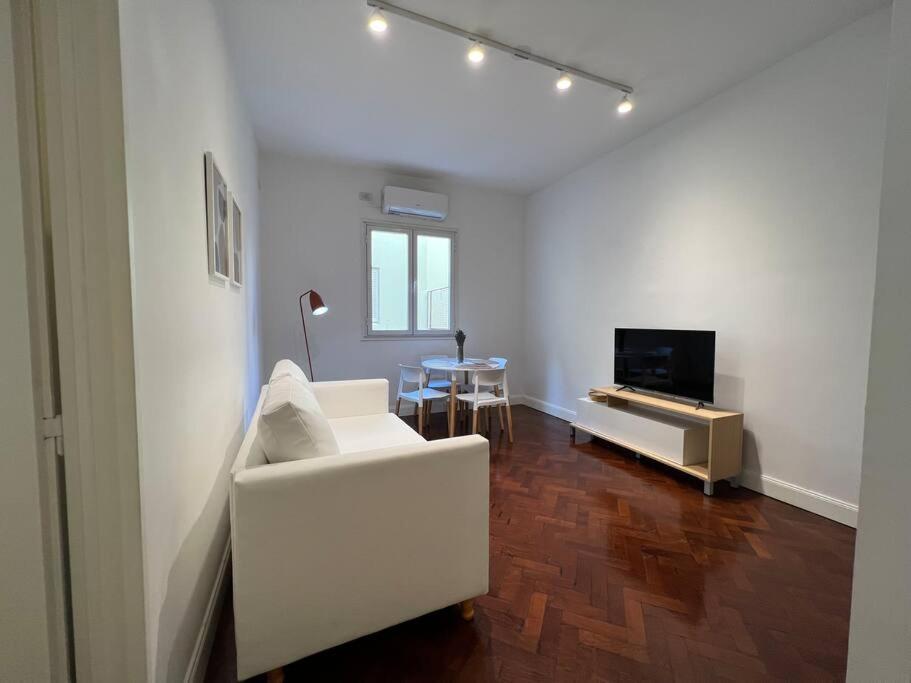 Atractivo Departamento Cerca Del Alto Palermo * Buenos Aires