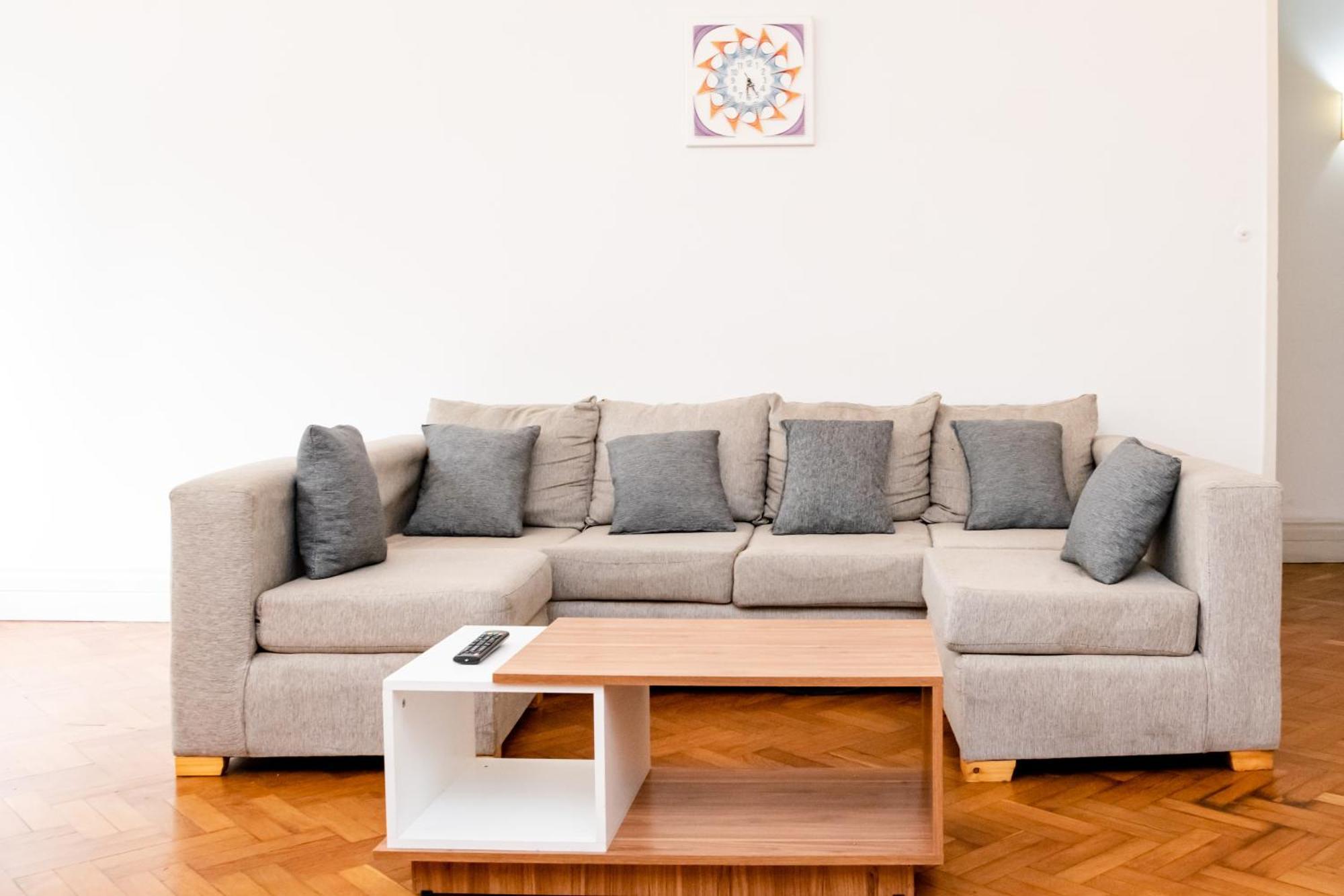 Hospedagem domiciliar Private In A Huge Multicultural Buenos Aires