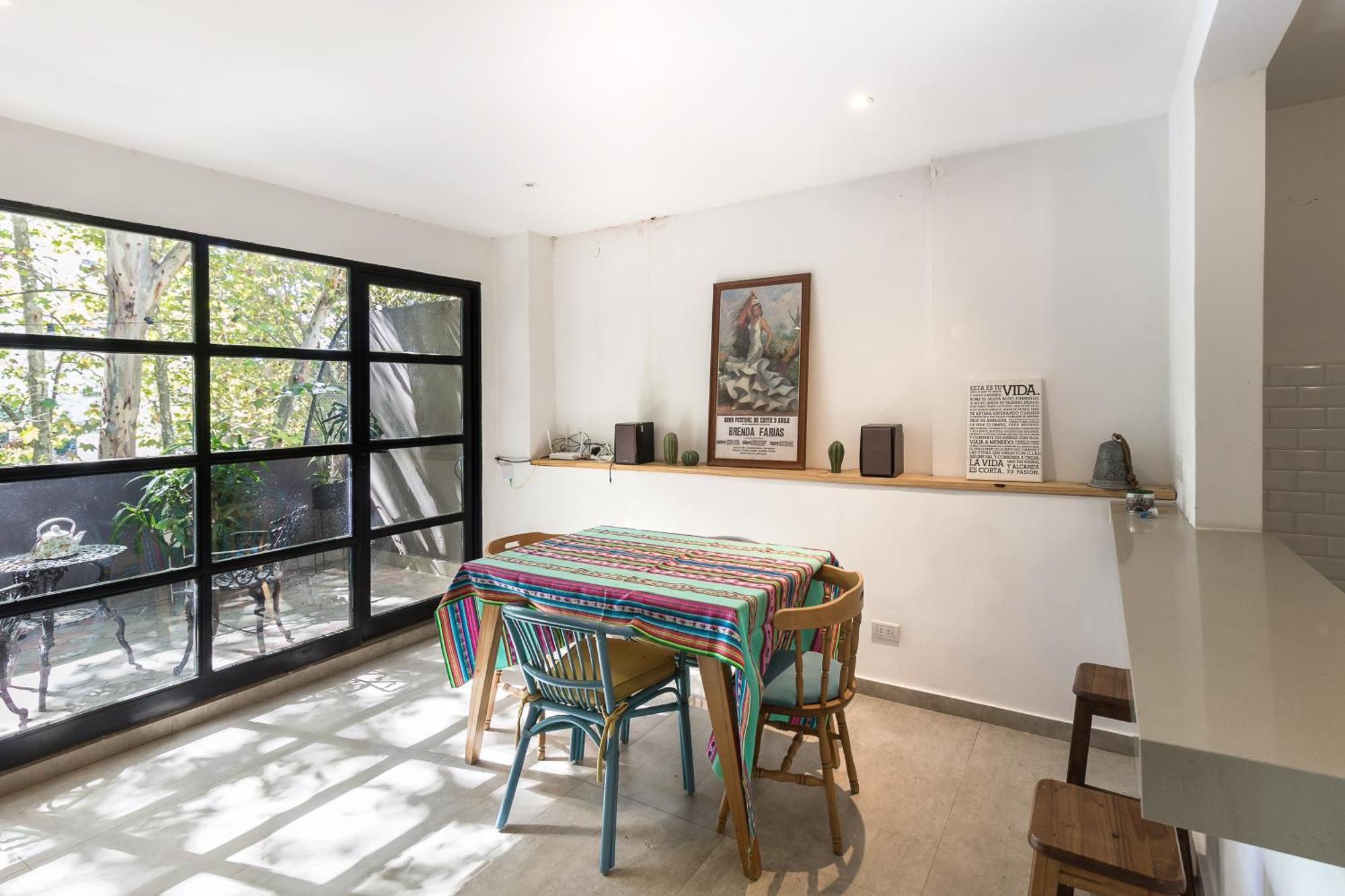 Apartamento Apartamento Con Terraza Y Plantas