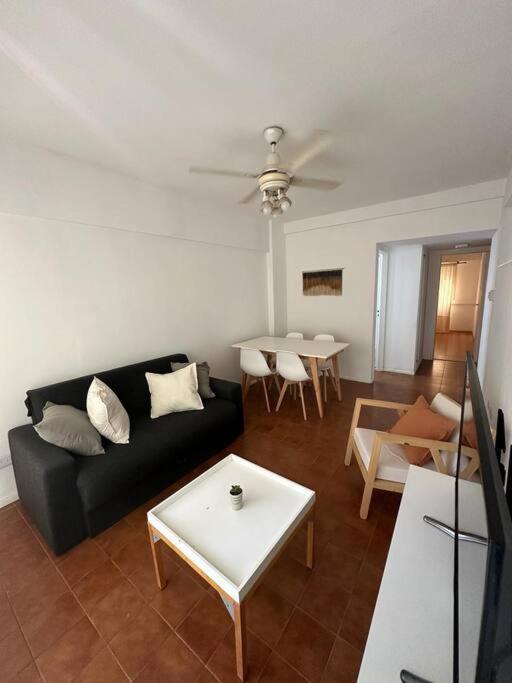 Apartamento Hermoso 2 Amb Amplios En Crespo *