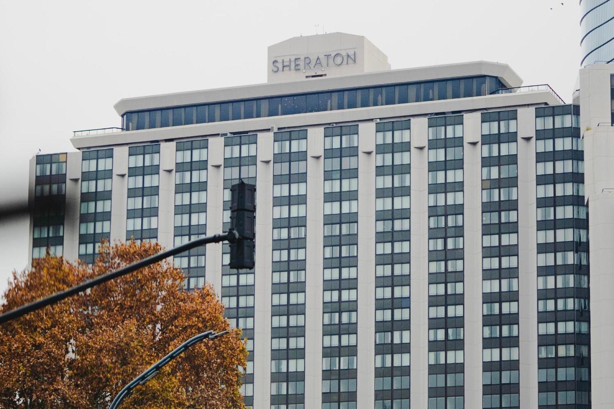 Hotel Sheraton Hotel&convention Center 5*
