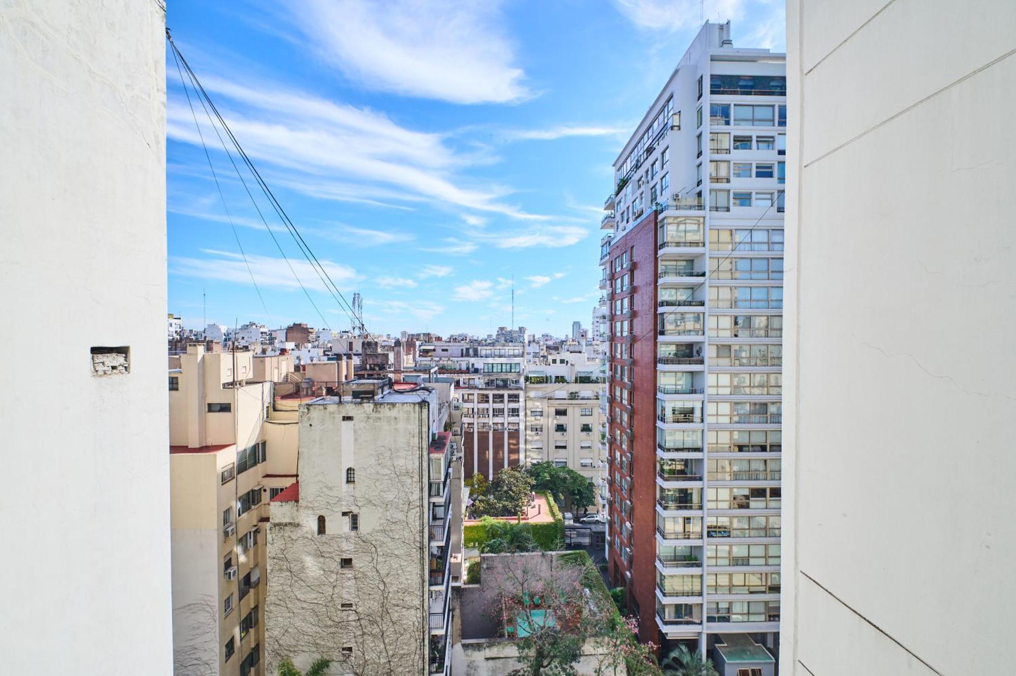 Apartment Recoleta: Elegance, Pool And Prime Location Buenos Aires