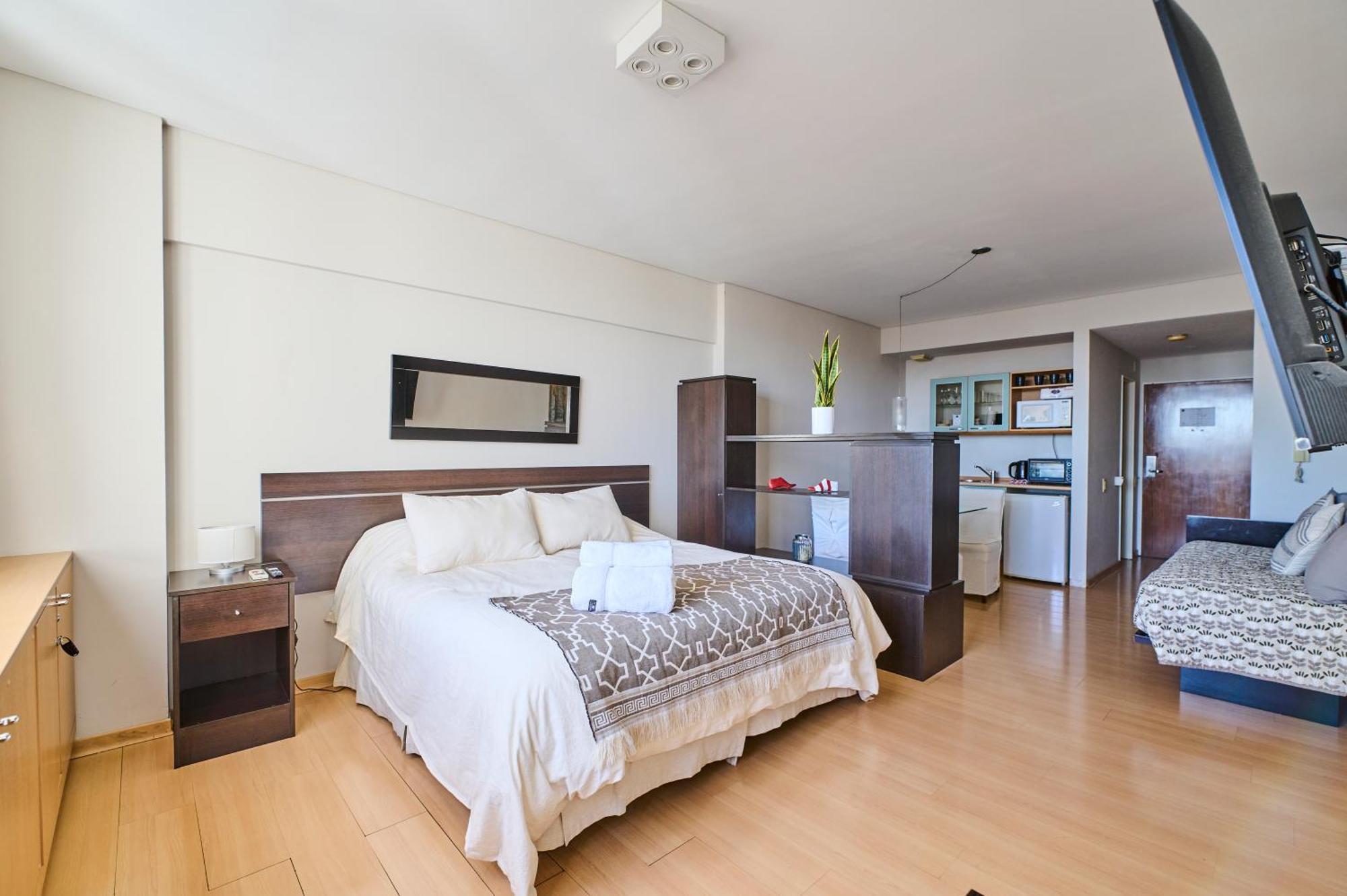 Recoleta: Elegance, Pool And Prime Location * Buenos Aires