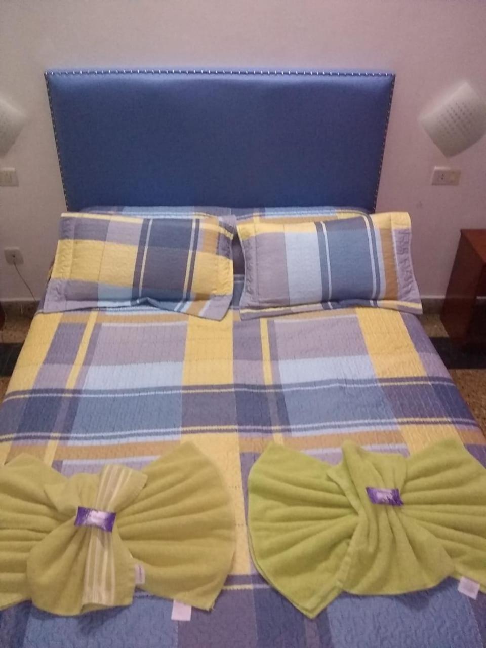 León Imperial 2*