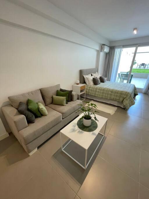 Studio En Palermo Con Jardin Privado Y Parrilla *