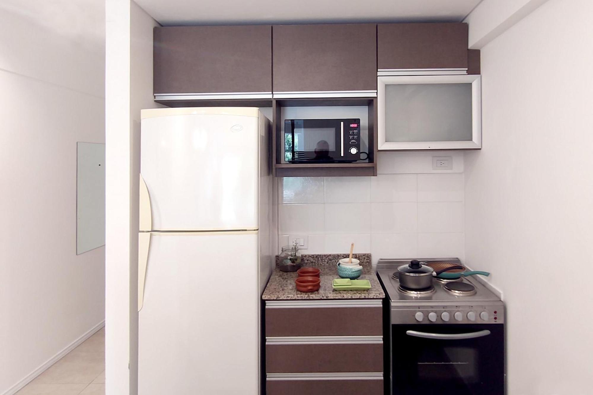 Aqui Vive Muy Buena Ubicacion Y Apartamento *