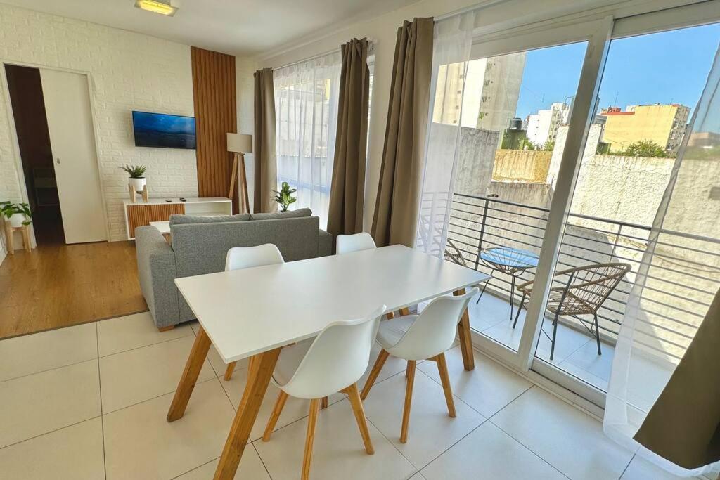 Apartamento Luminoso Y Tranquilo - Cerca De Todo!