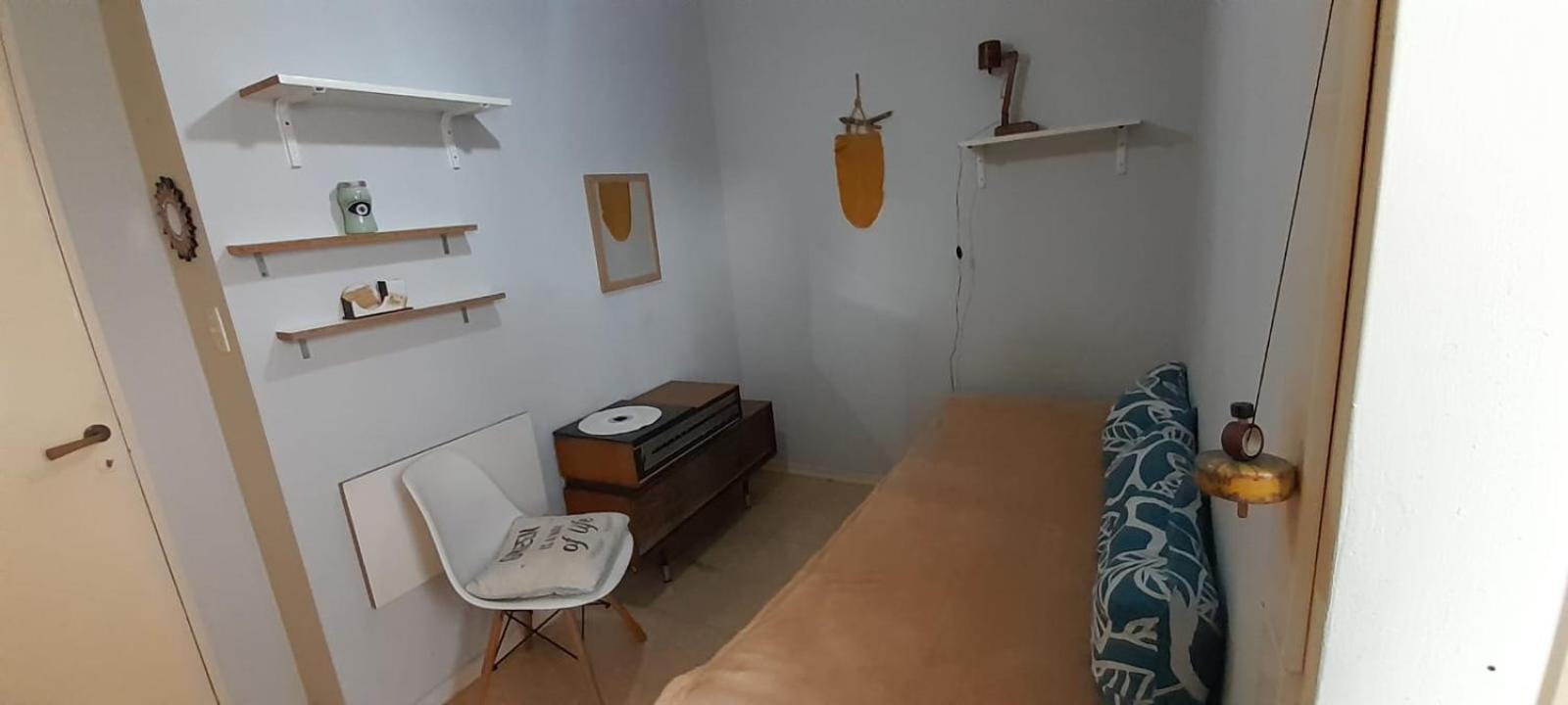 Habitación en casa particular Individual Bano Privado Casa De Familia Solo Mujeres *