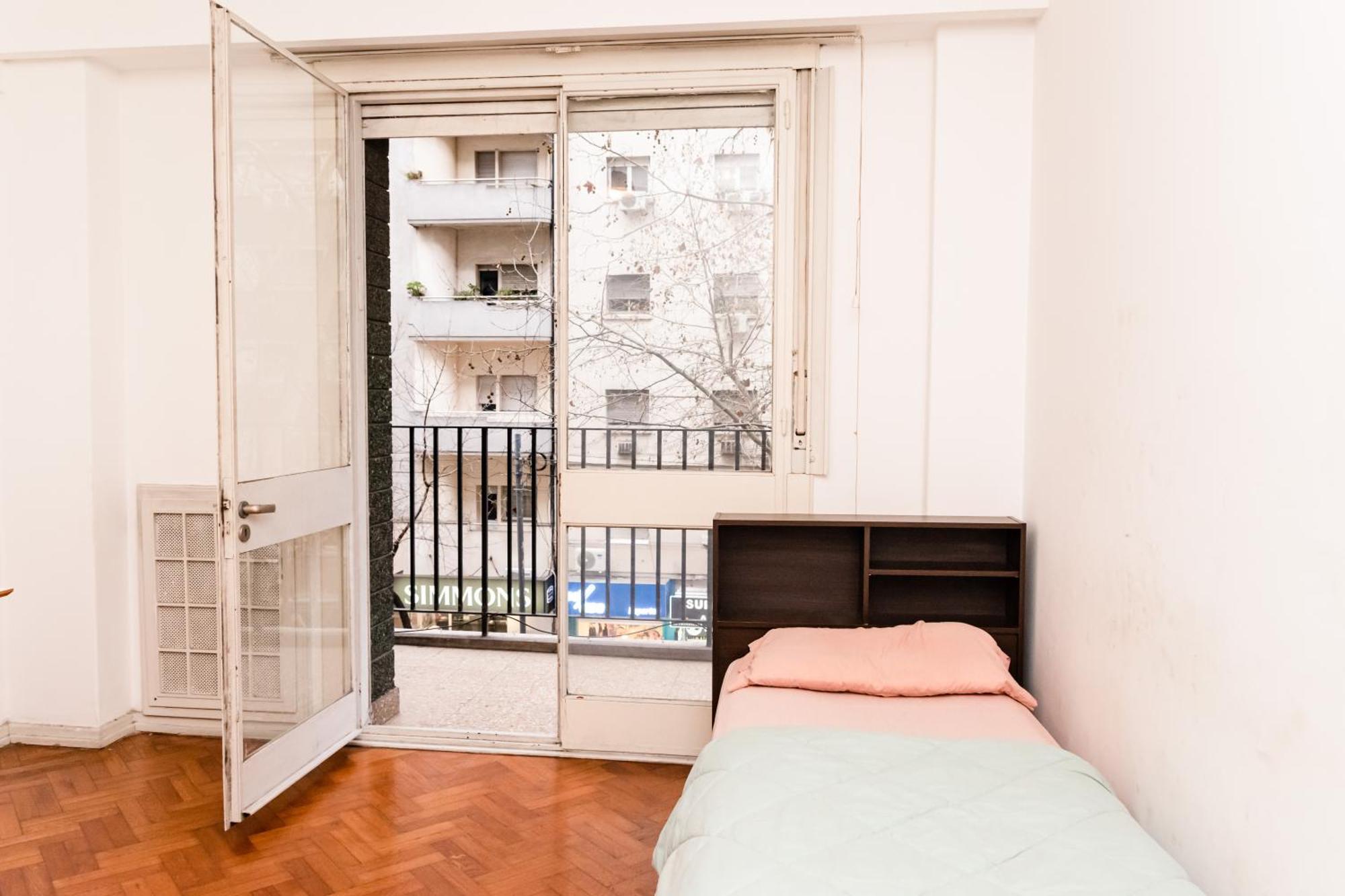 Private In A Huge Multicultural Hospedagem domiciliar Buenos Aires