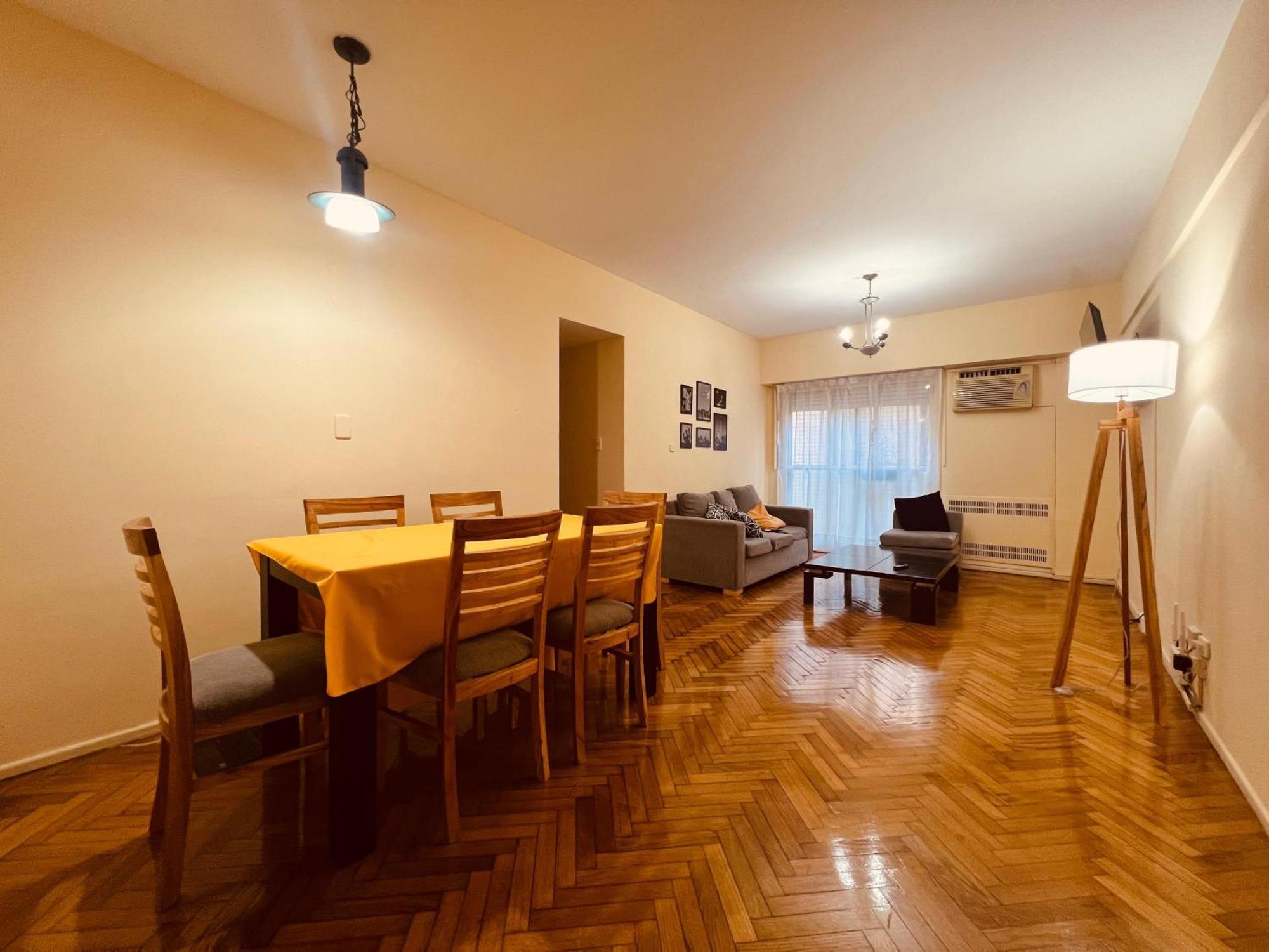 Amplio Departamento En La Mejor Zona De Palermo Sobre La Avenida Coronel Diaz Apartamento
