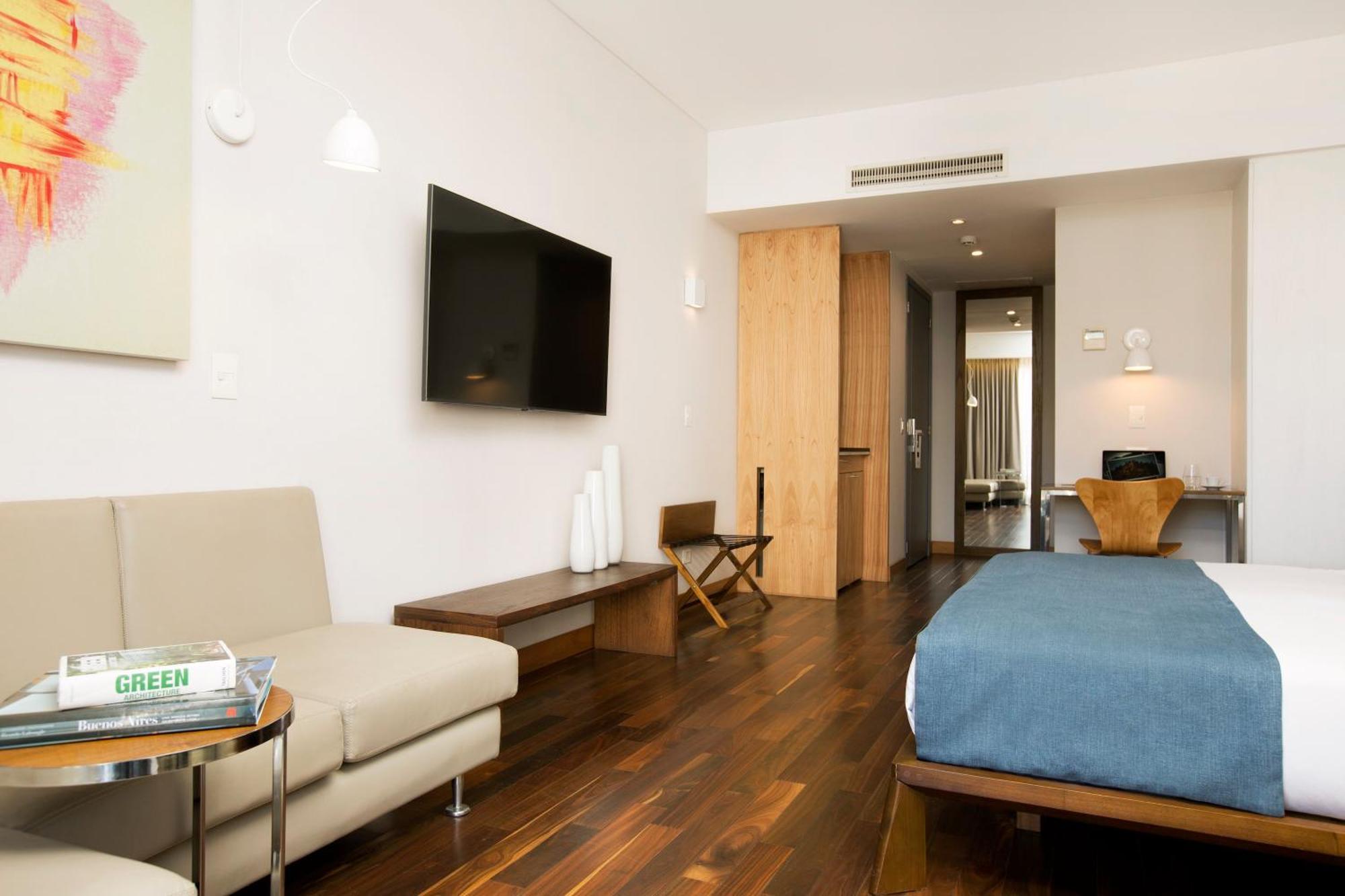 Hotel Palo Santo