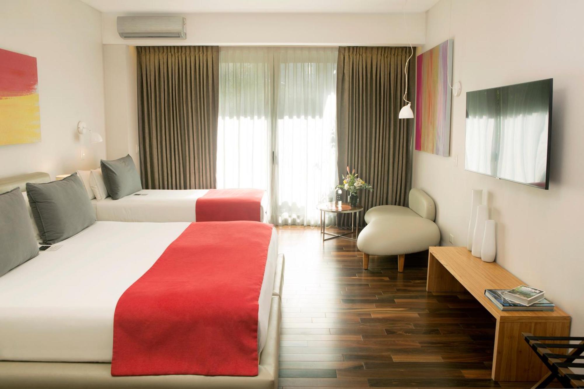 Hotel Palo Santo