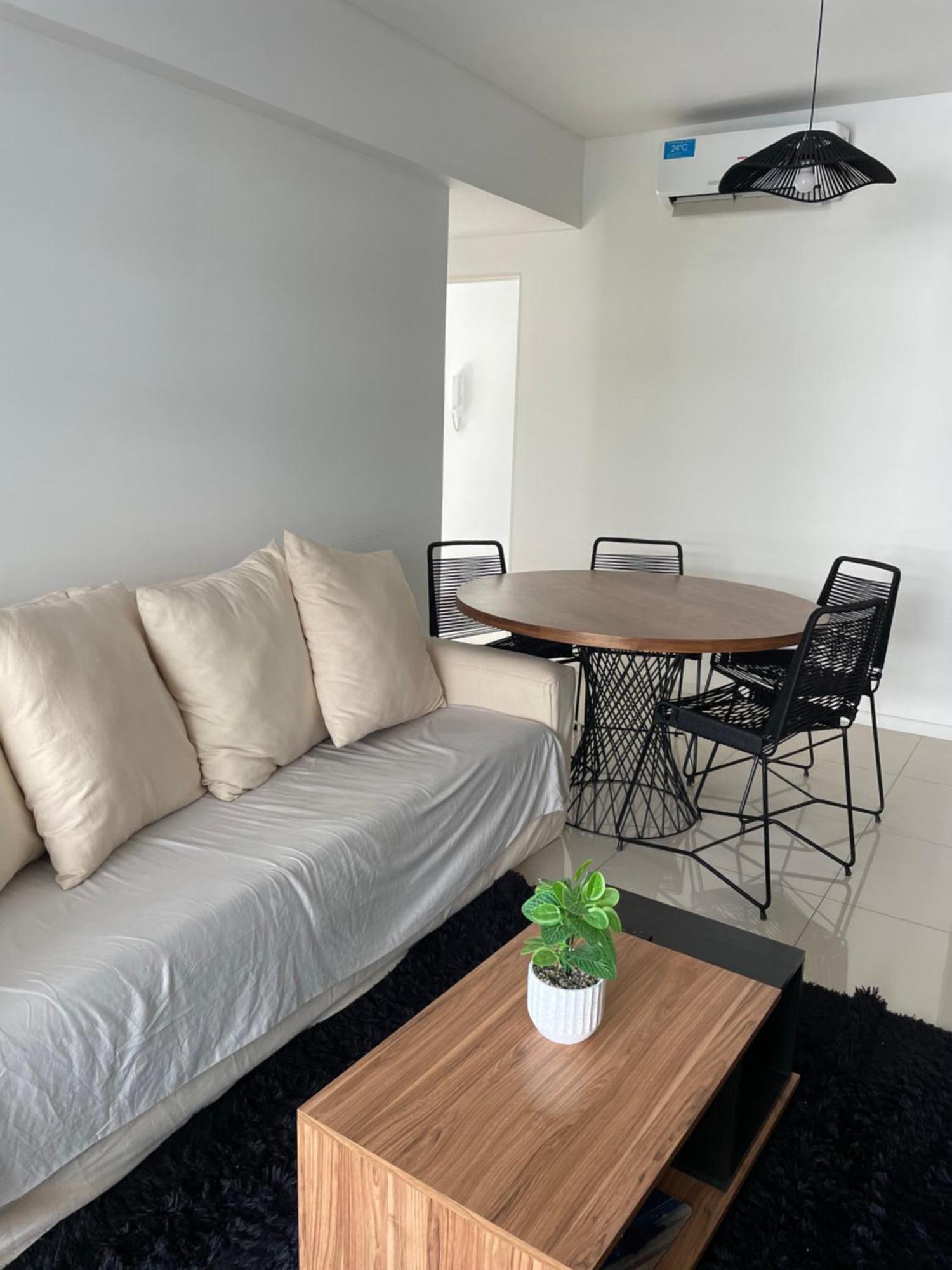 Apartamento Amplio Departamento En Belgrano