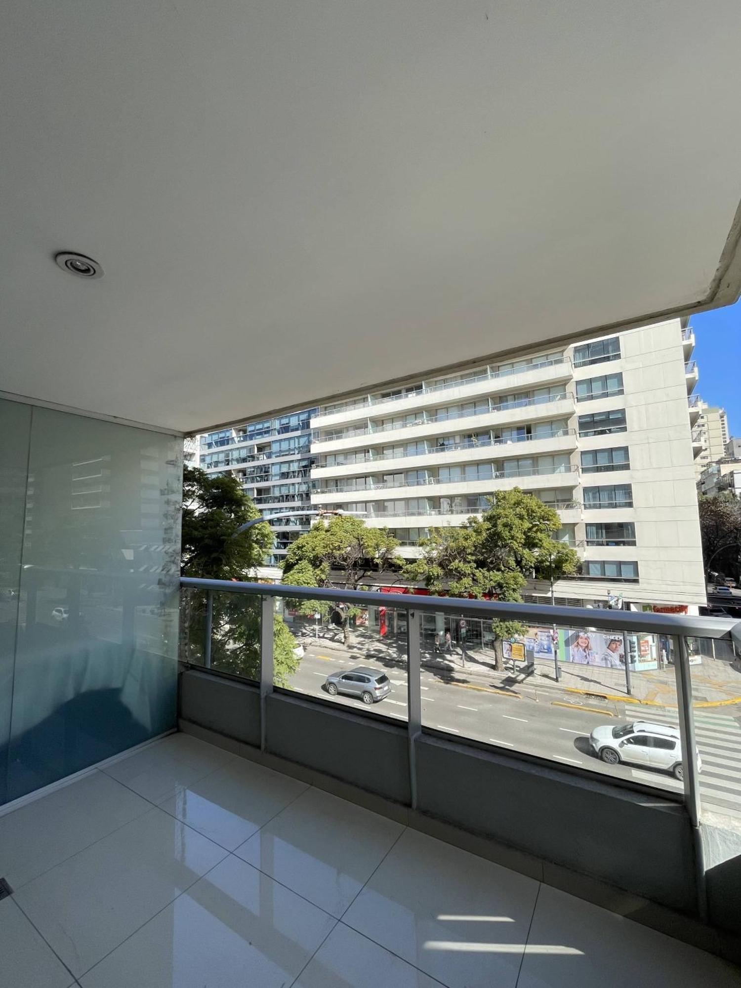 Amplio Departamento En Belgrano * Ciudad Autónoma de Buenos Aires