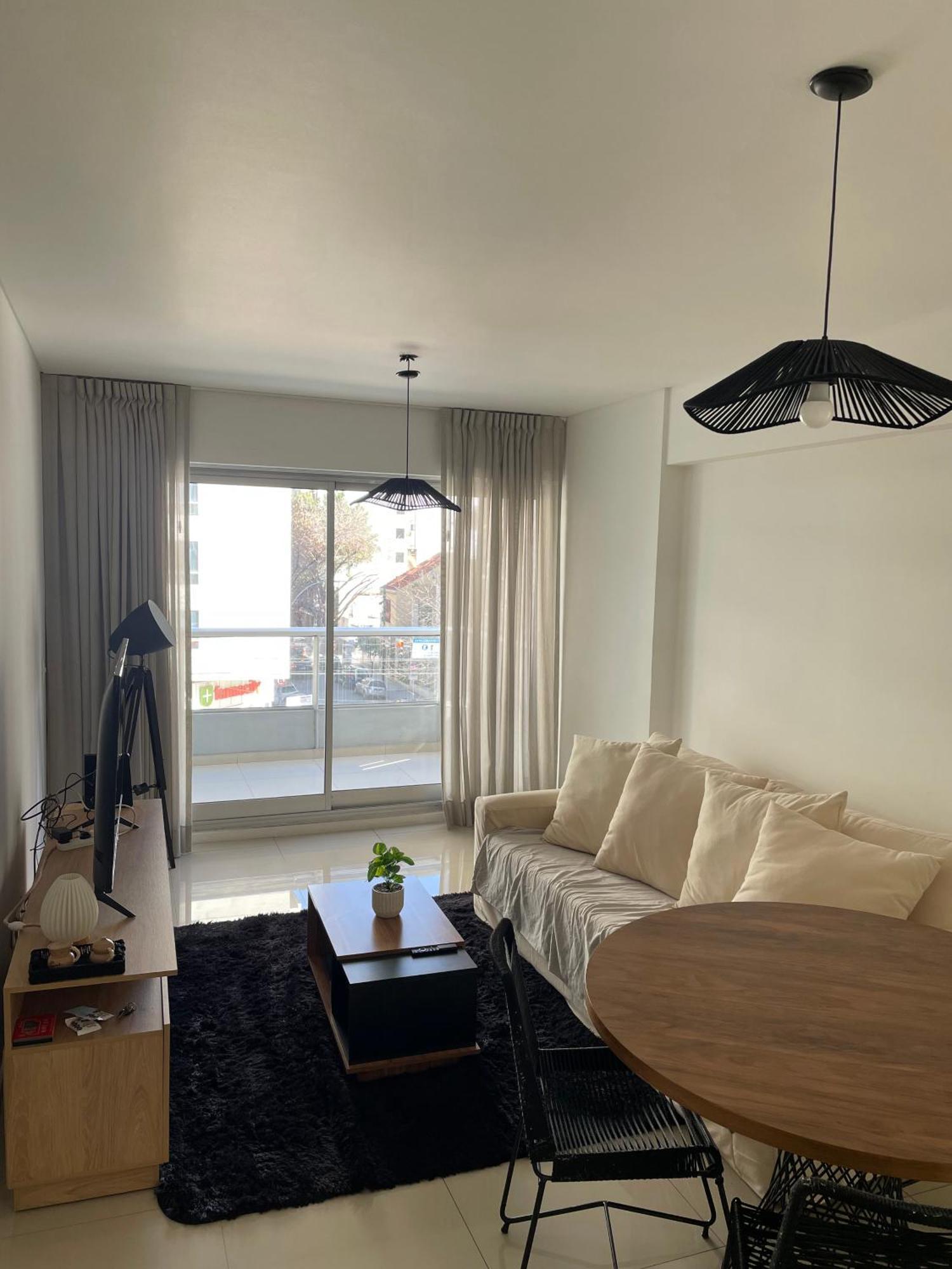 Apartamento Amplio Departamento En Belgrano *