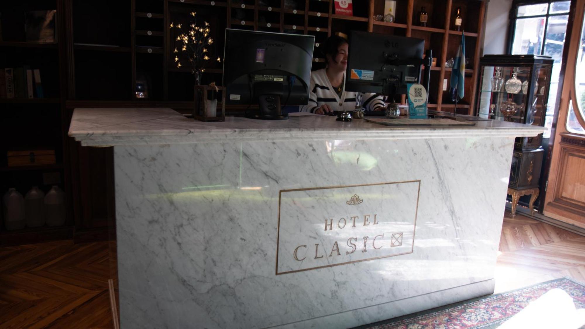 Clasico Hotel 4*