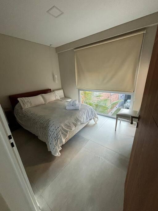Modern Two-story House With Terrace In Nunez River Apartamento *