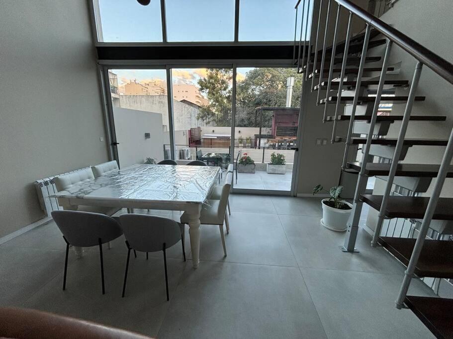Modern Two-story House With Terrace In Nunez River Apartamento