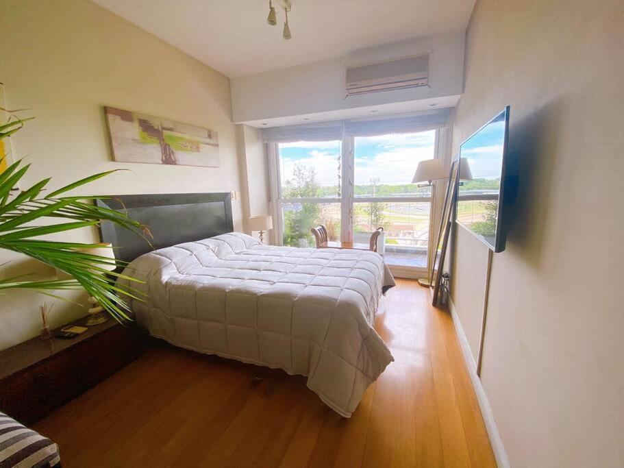 Apartamento Piso Luminoso, Con Vista Panoramica Al Hipodromo De Palermo *