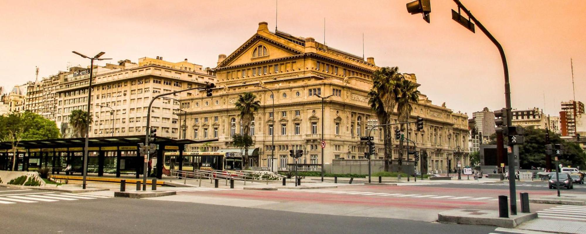 Ubicacion Especial, Ideal Turista