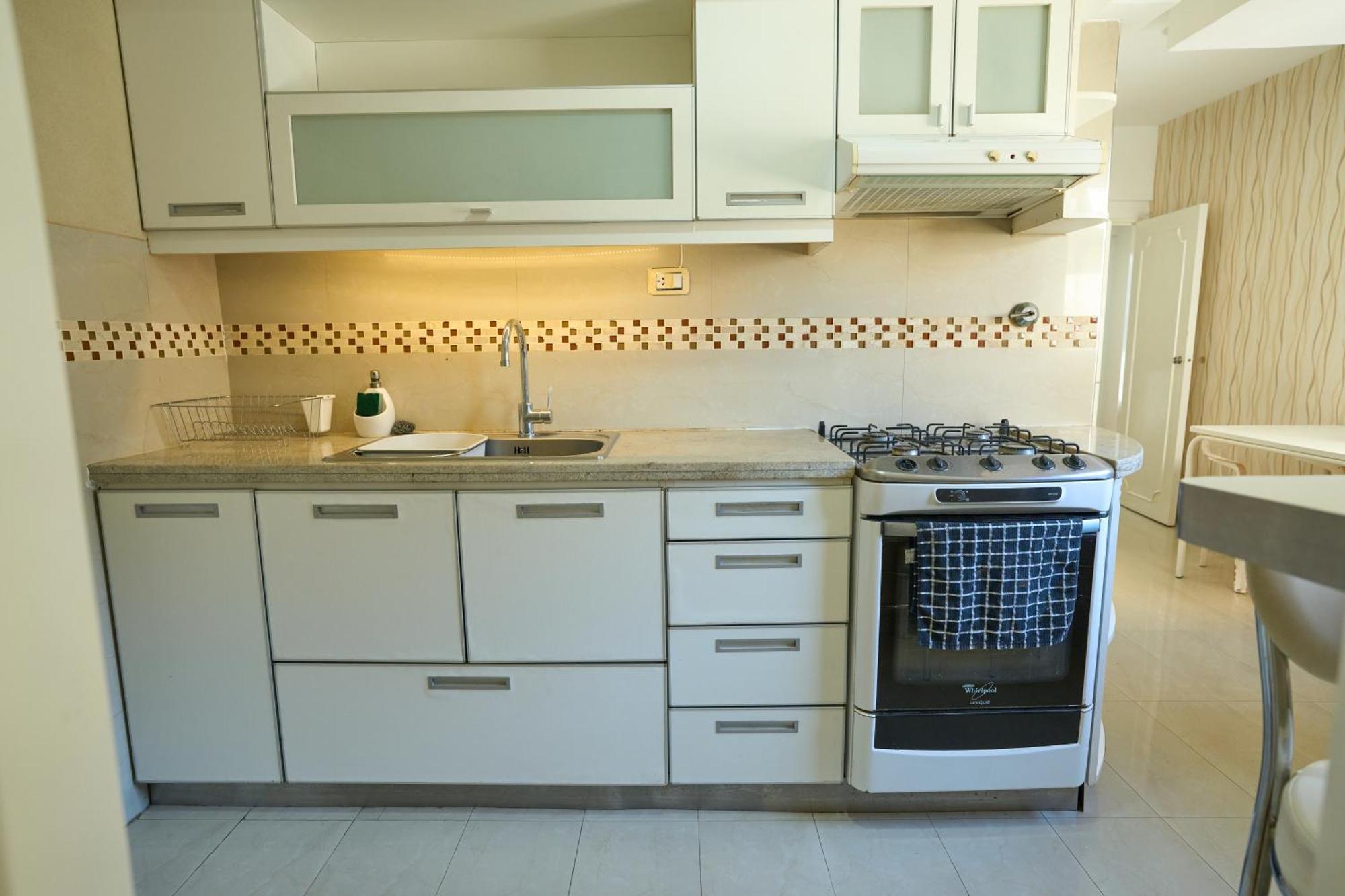 Apartamento Amplio Departamento 3 En Recoleta, Cerca Del Alto Palermo