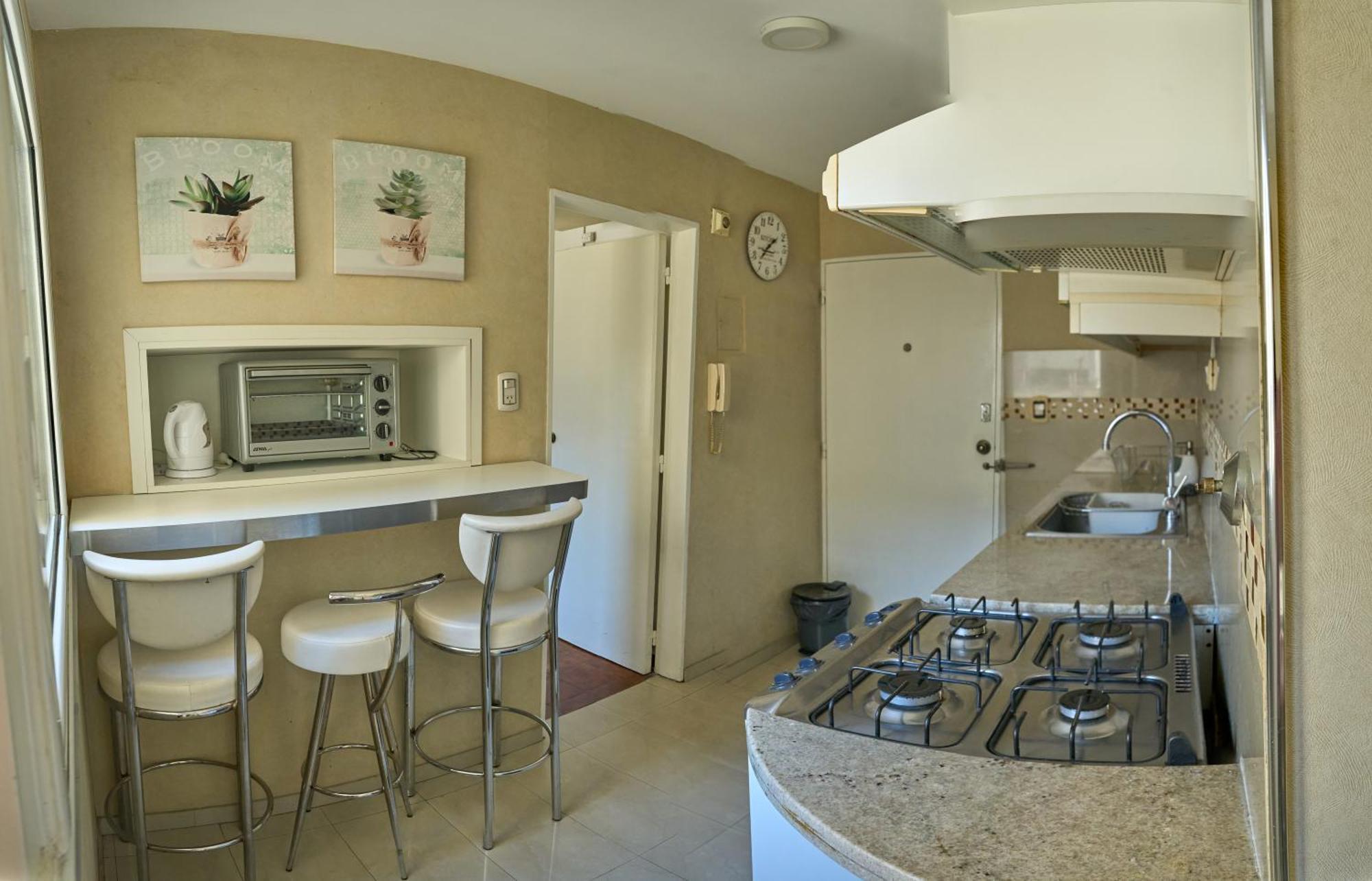 Amplio Departamento 3 En Recoleta, Cerca Del Alto Palermo Apartamento *