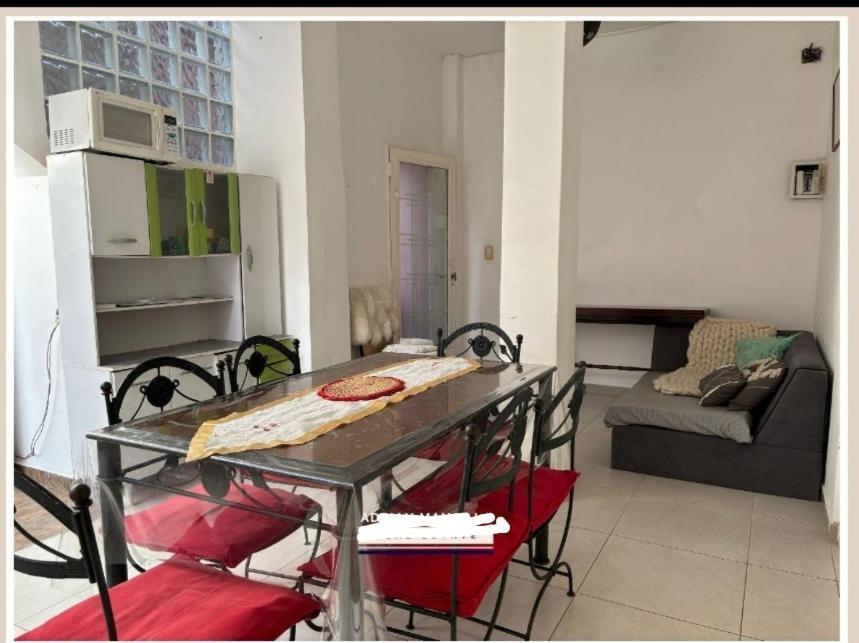 Apartamento Amplio Departamento En Devoto *