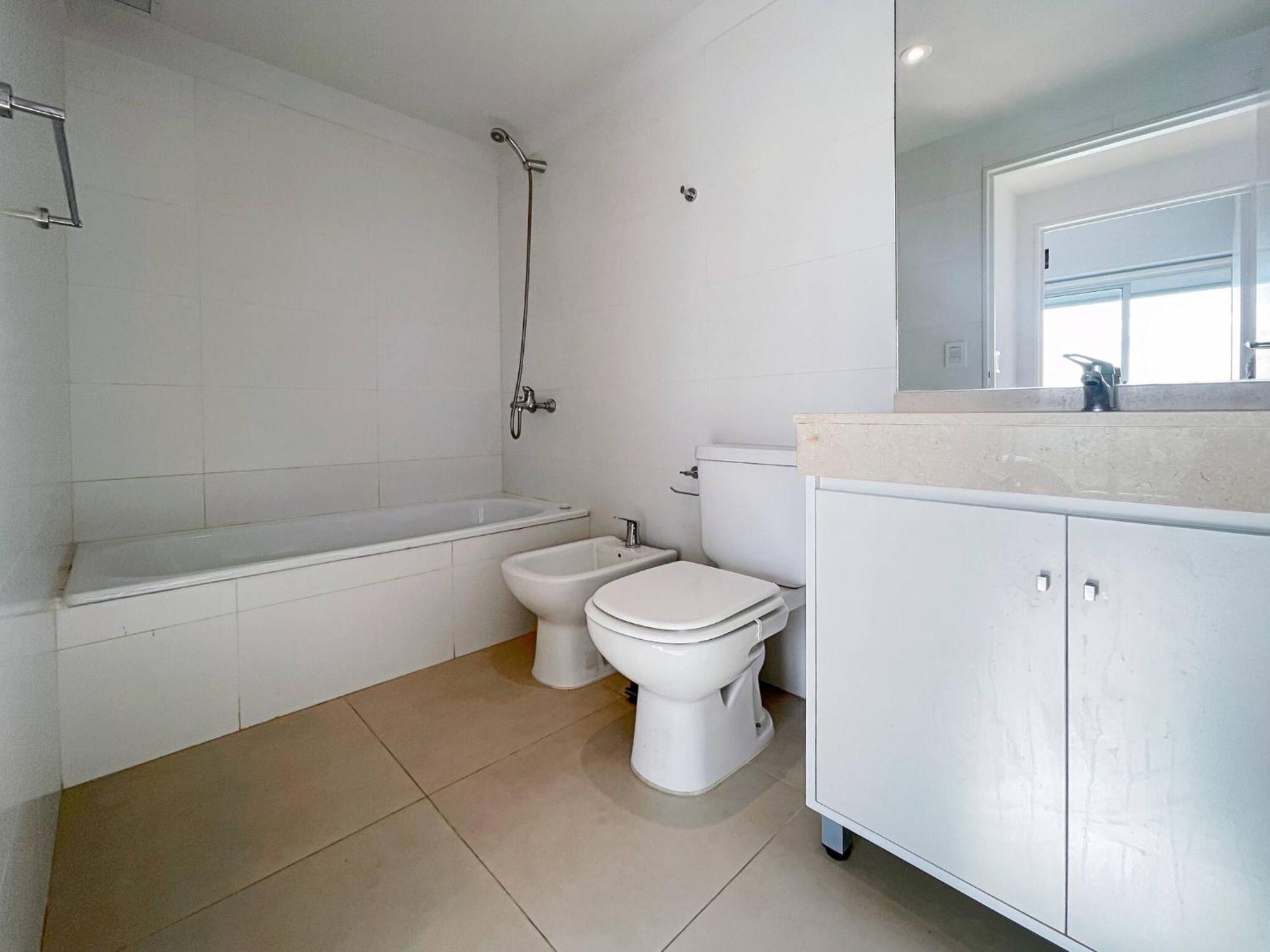 One-bedroom In Recoleta With Panoramic Views *