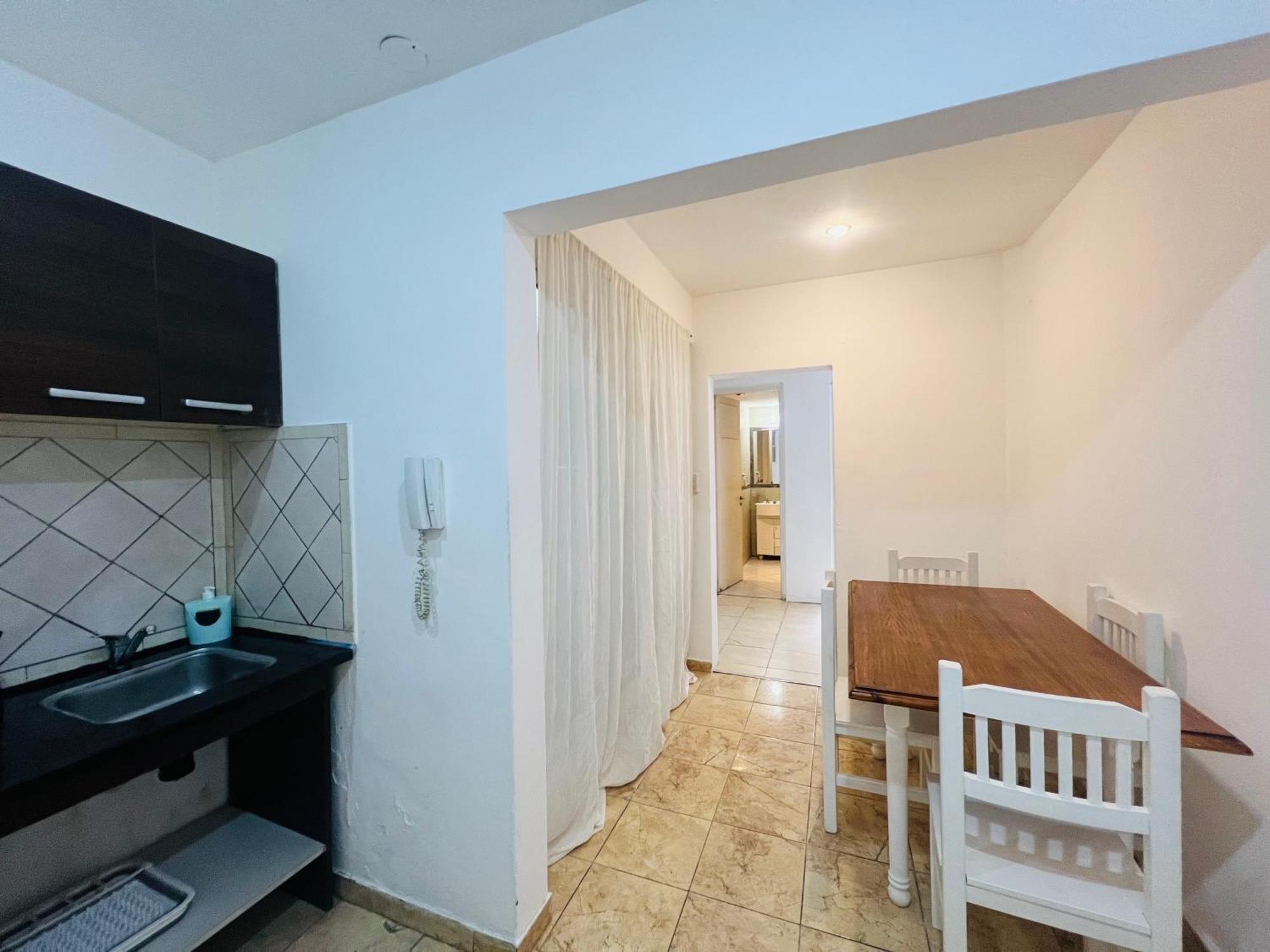Apartamento Calle Tucuman Y 9 De Julio