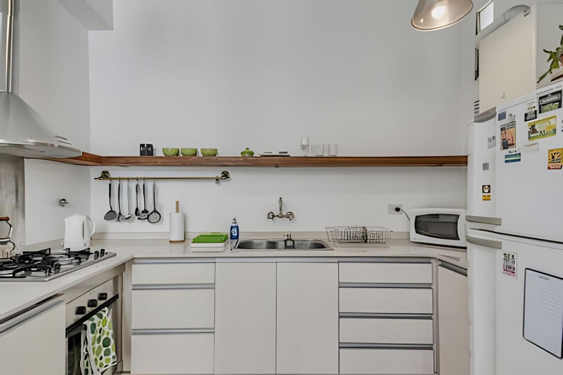 Comodo Y Familiar Estilo Frances Cerca De Parques Apartamento