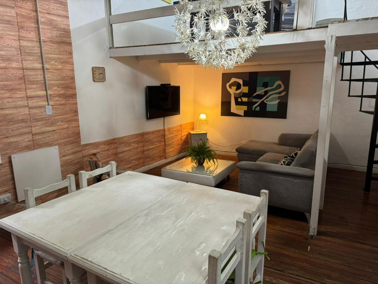 Albergue Beta Obelisco Boxes Privados Buenos Aires