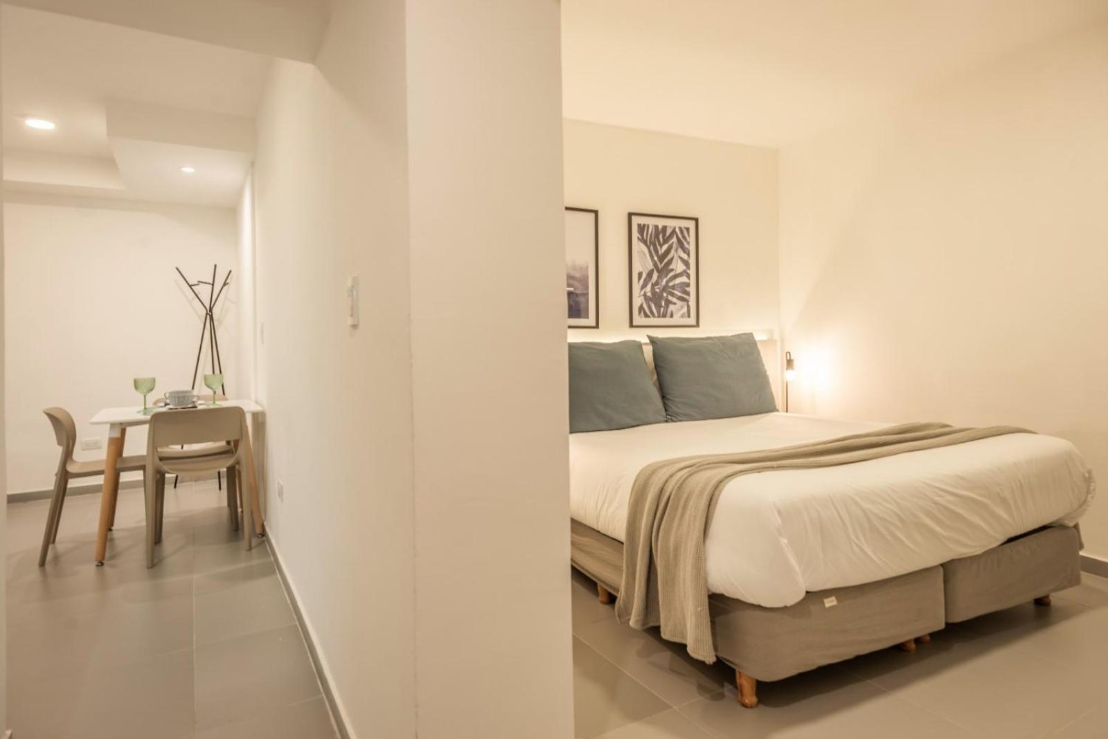 Upoint Recoleta Apartahotel Ciudad Autónoma de Buenos Aires