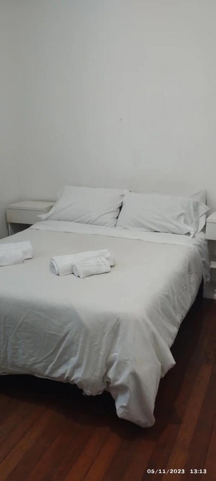 Cerca Del Botanico, Conversion A Dolar Oficial Venta * Buenos Aires