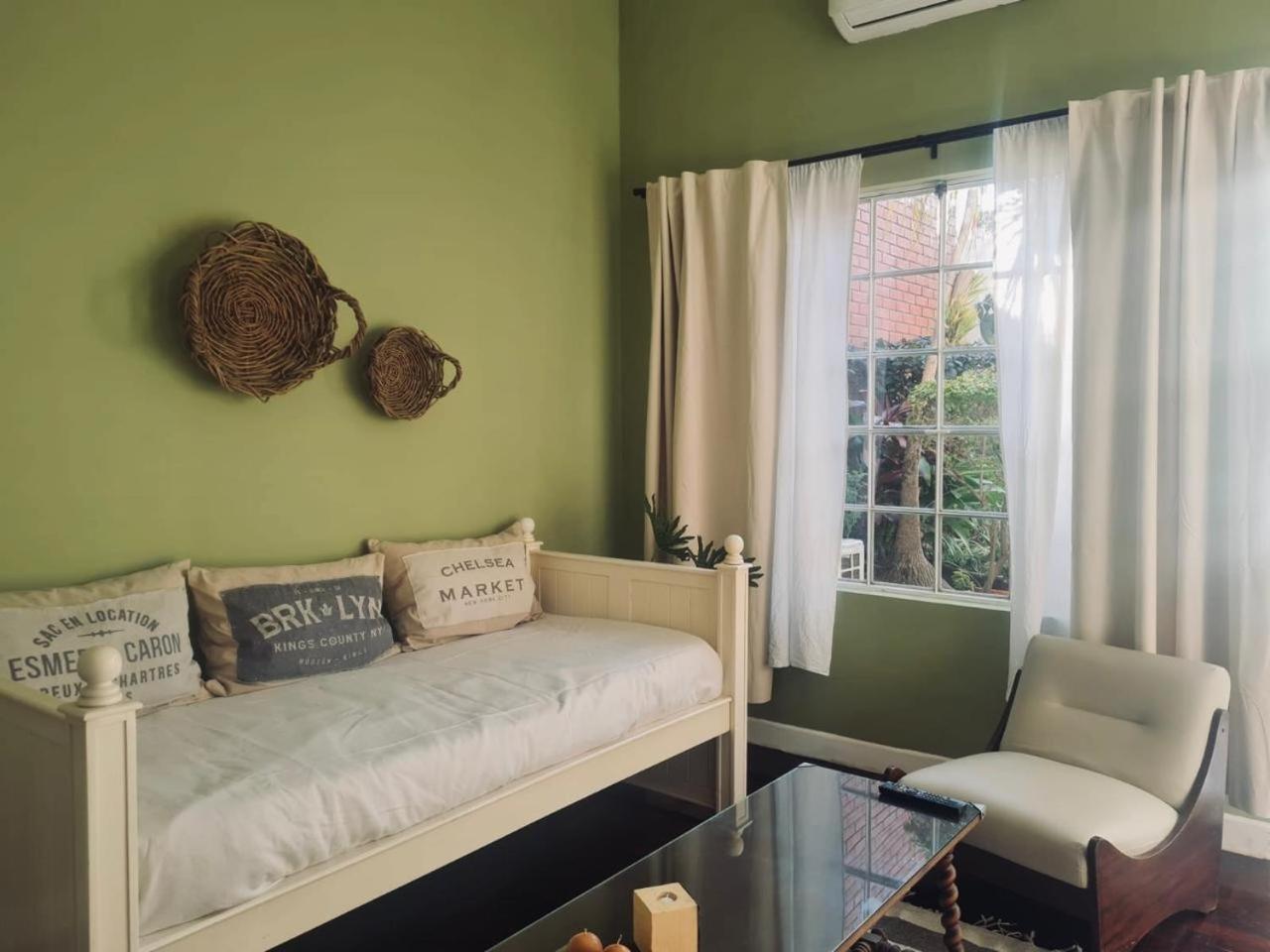 Apartamento Calido Monoambiente Con Amplia Cocina En Devoto