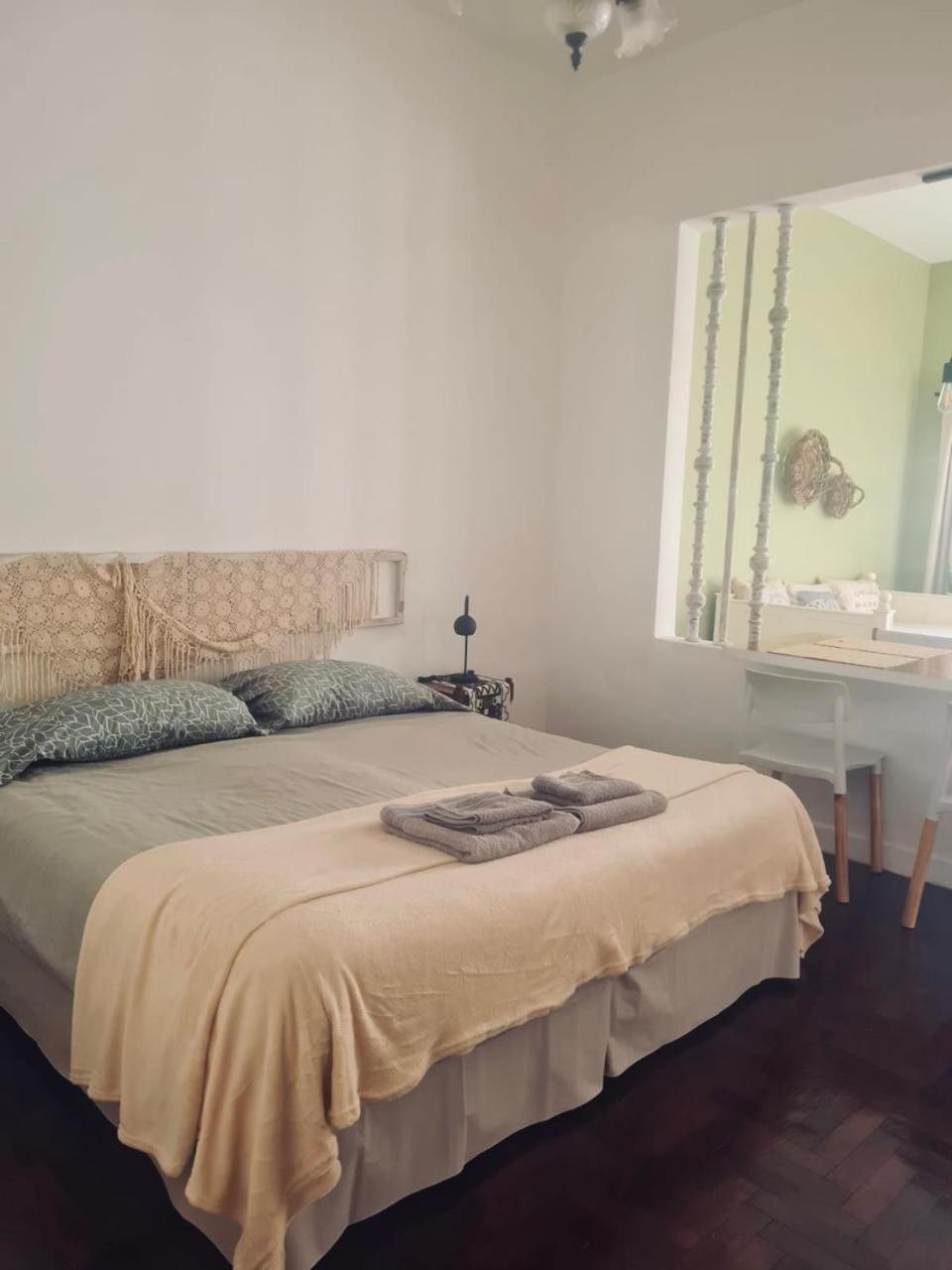 Apartamento Calido Monoambiente Con Amplia Cocina En Devoto *