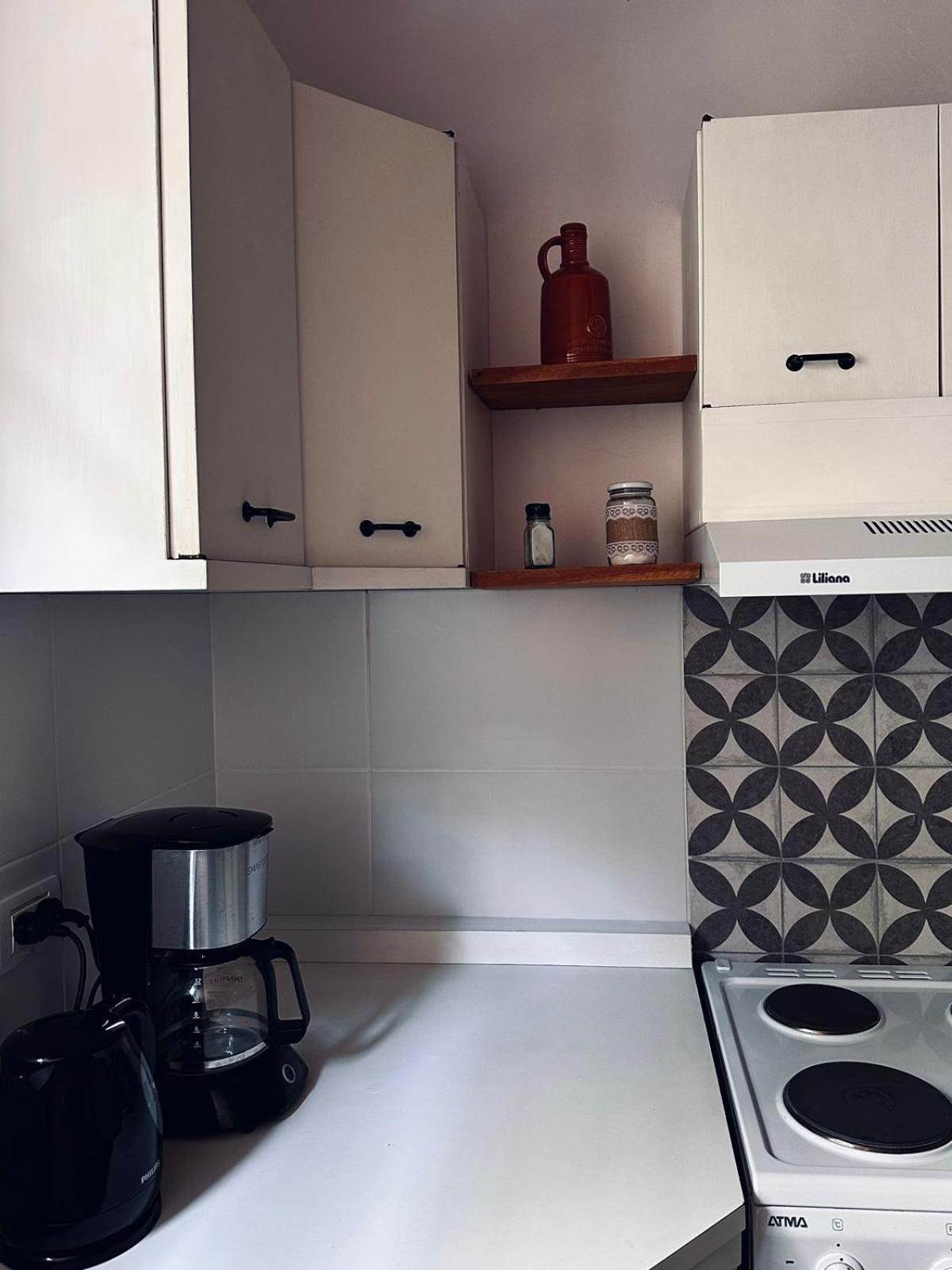 Calido Monoambiente Con Amplia Cocina En Devoto *