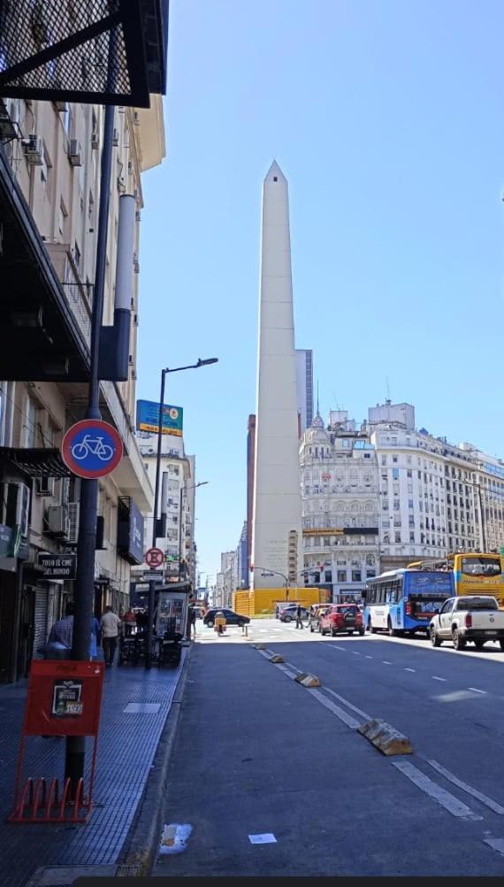 Corrientes 820 Obelisco * Ciudad Autónoma de Buenos Aires