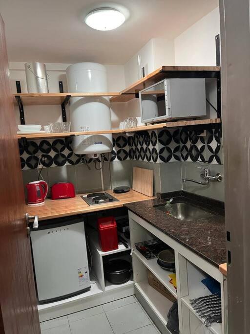 Apartamento Par De Estudios Comunicados. Tierra Fertil *
