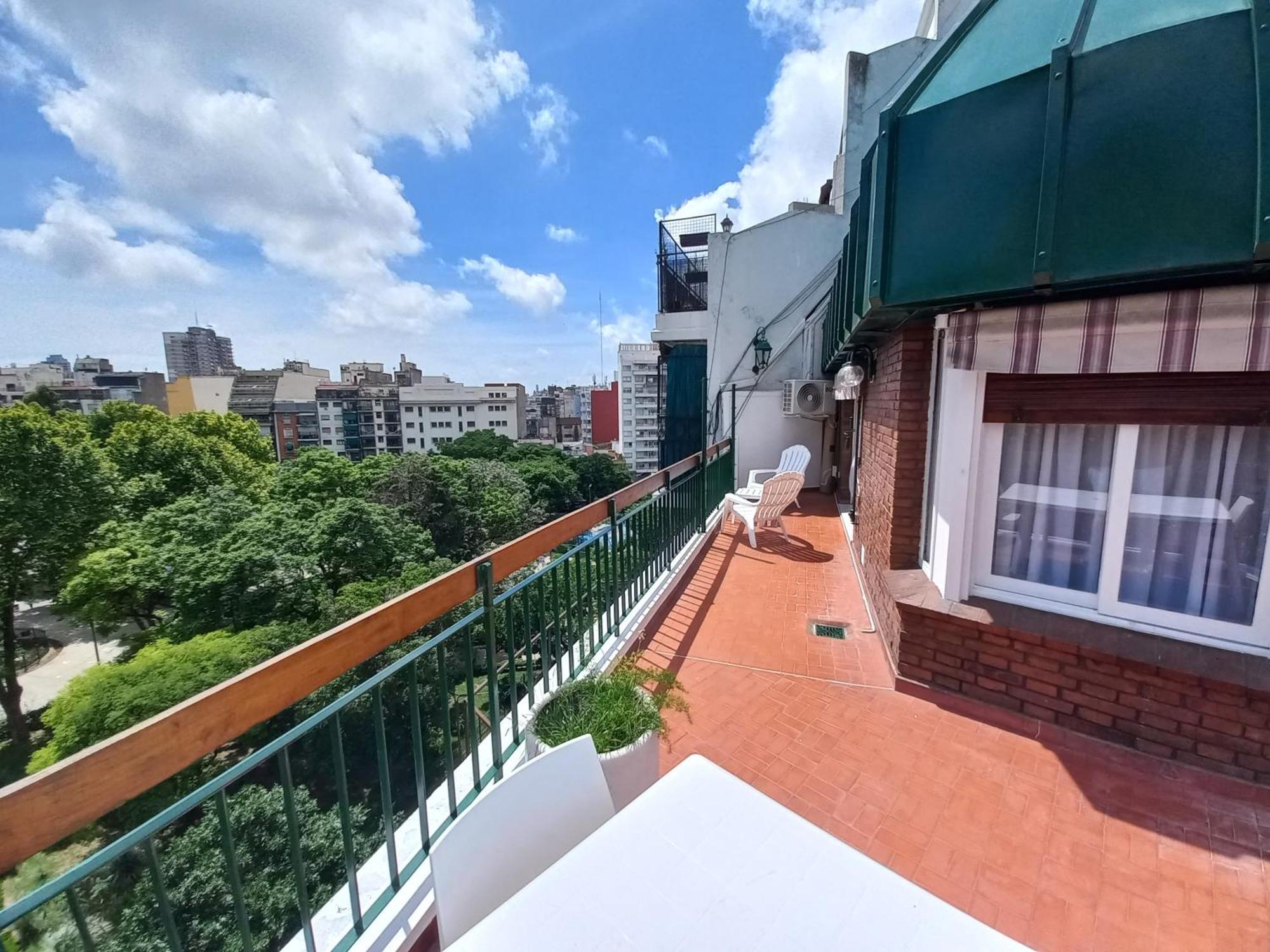 Apartment Duplex Luminoso De Categoria Con Balcon Terraza Buenos Aires