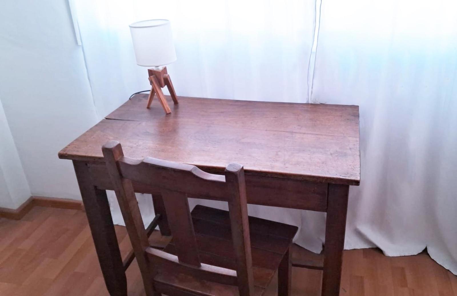 Abasto, 2 Ambientes, Departamento Completo Y Practico
