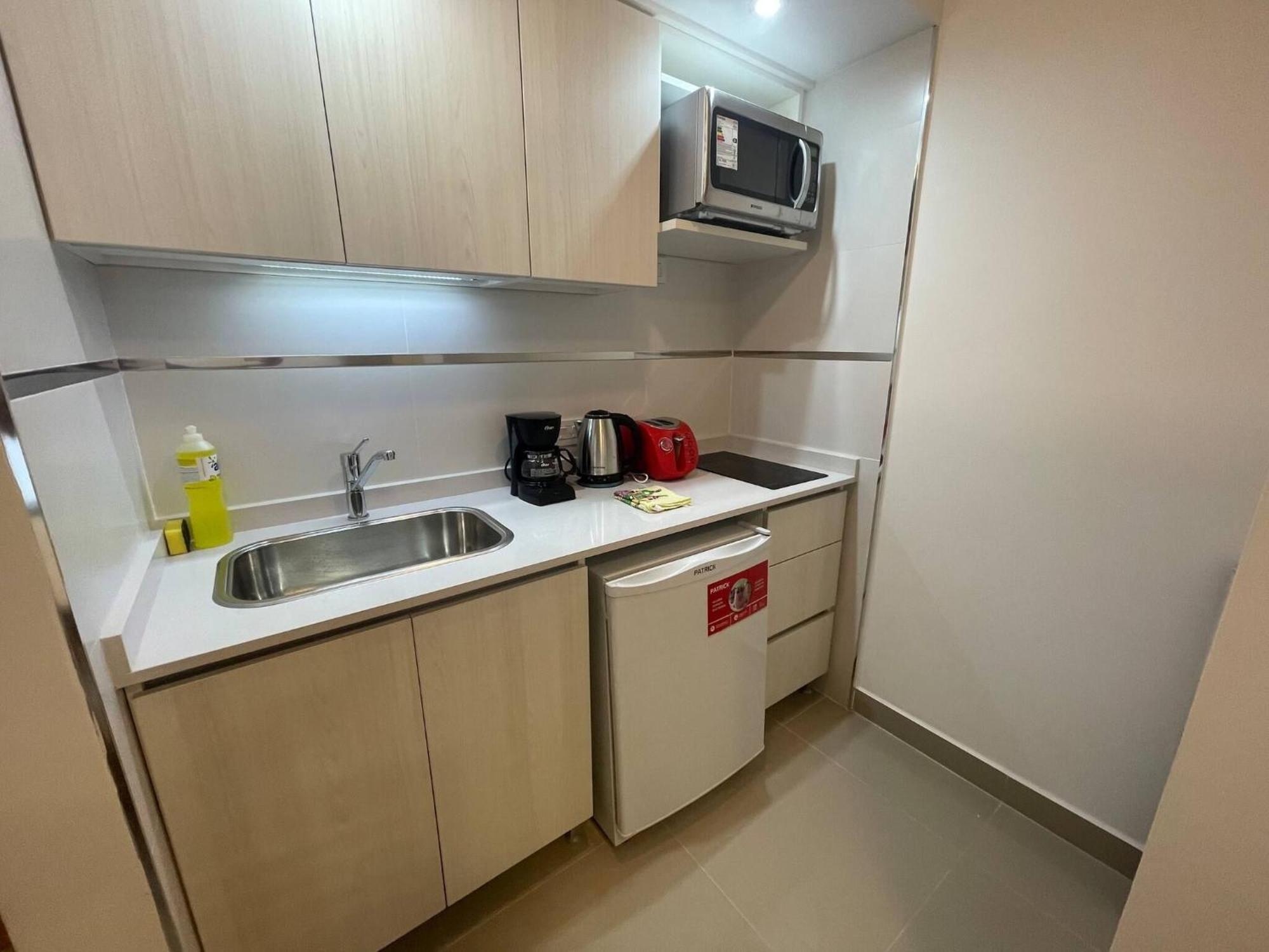 Modern With Heated Pool In The Heart Of San Telmo Apartamento