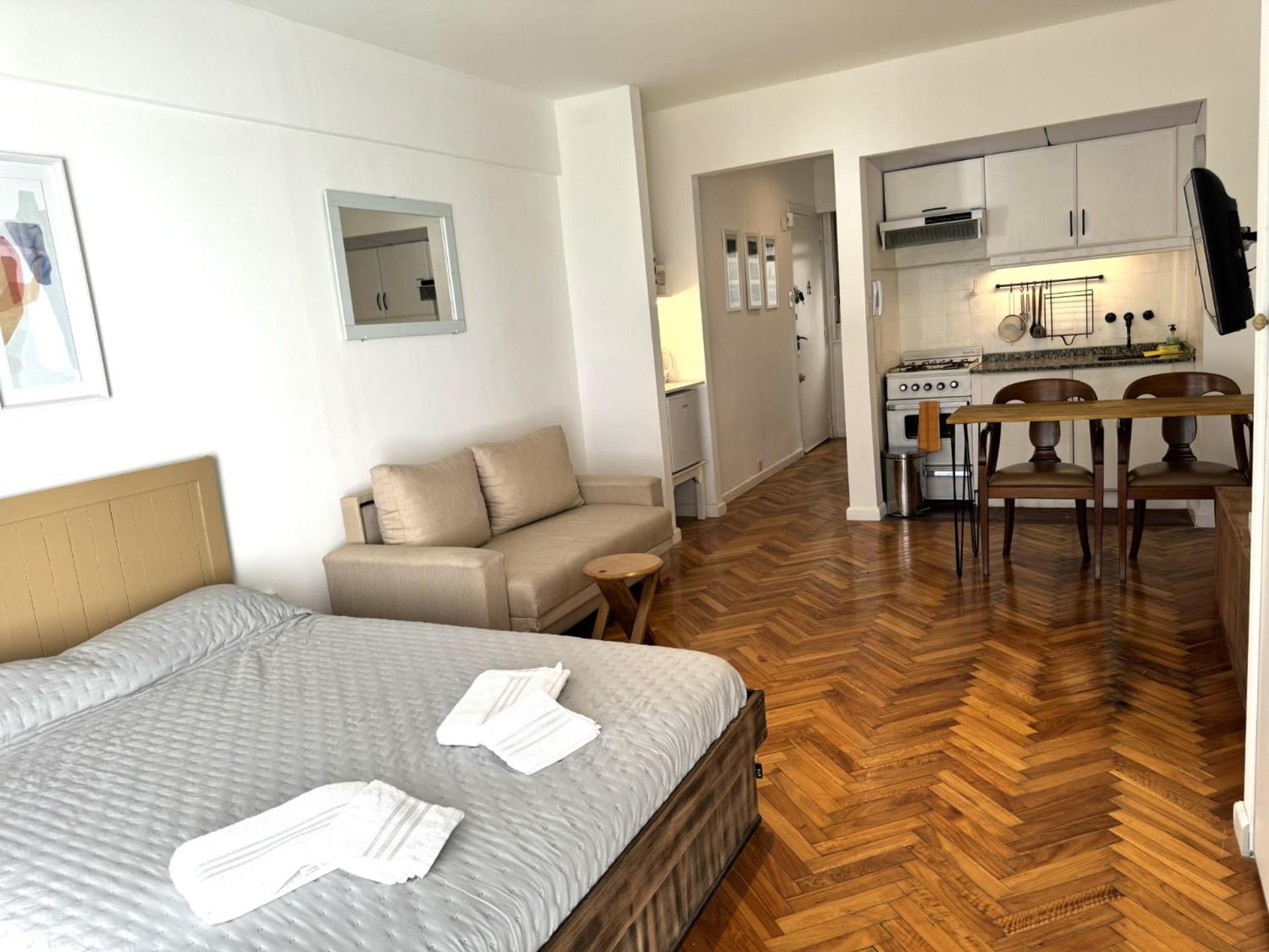 Apartment Apartmento Luminoso Con Terraza A Facultades - Dolar Oficial *