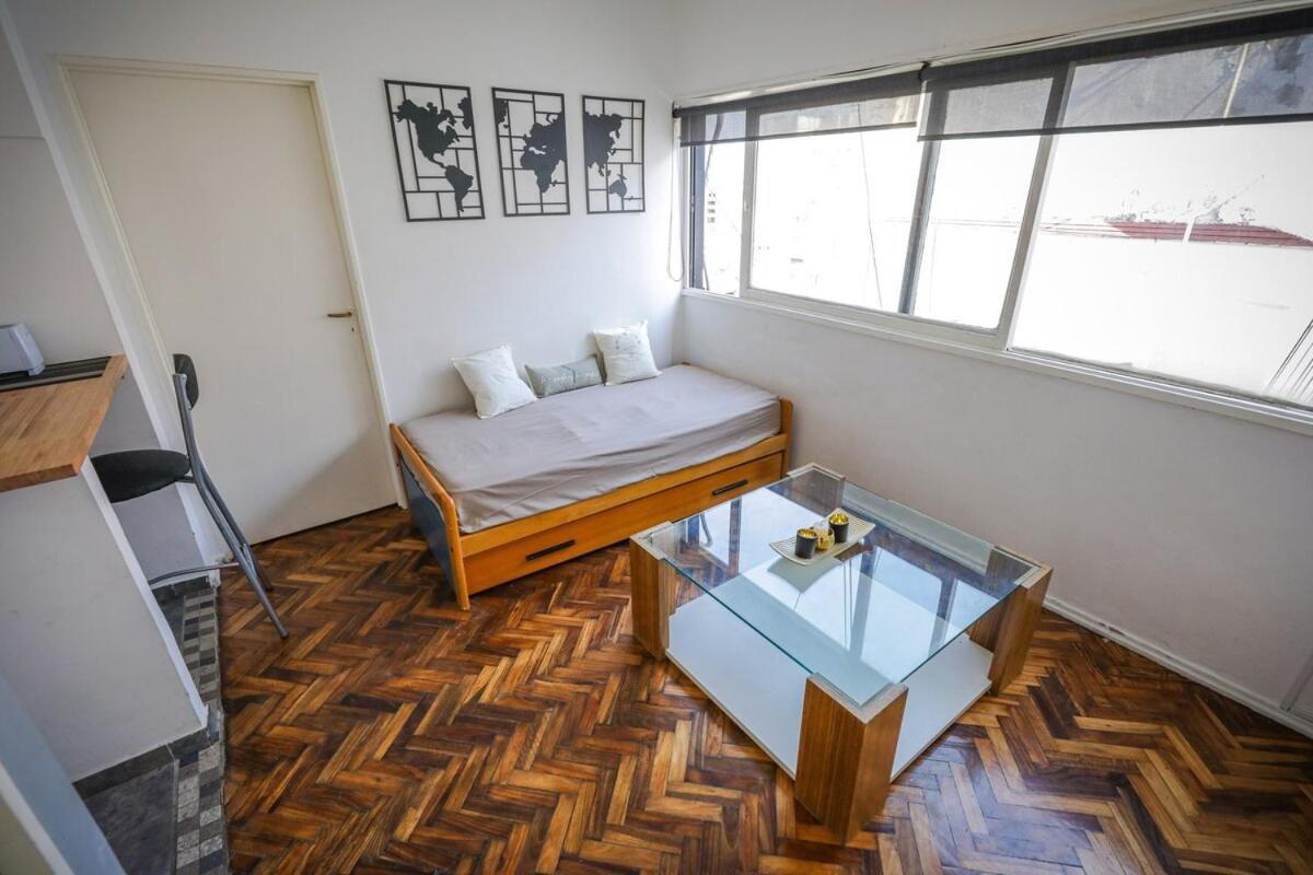 Apartamento Carlos Calvo 633