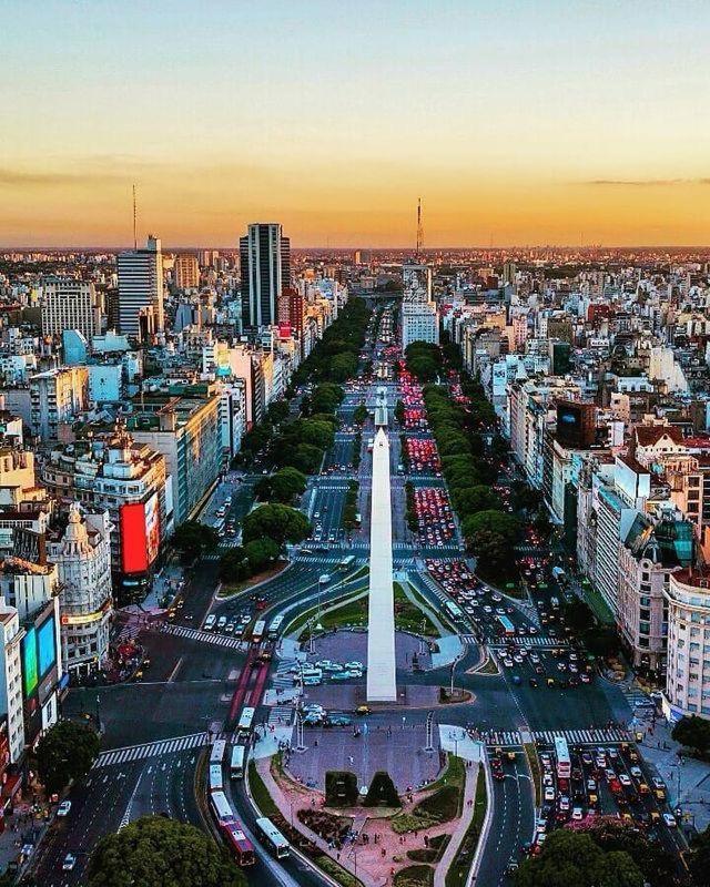 Dpto Esmeralda 486 Ciudad Autónoma de Buenos Aires