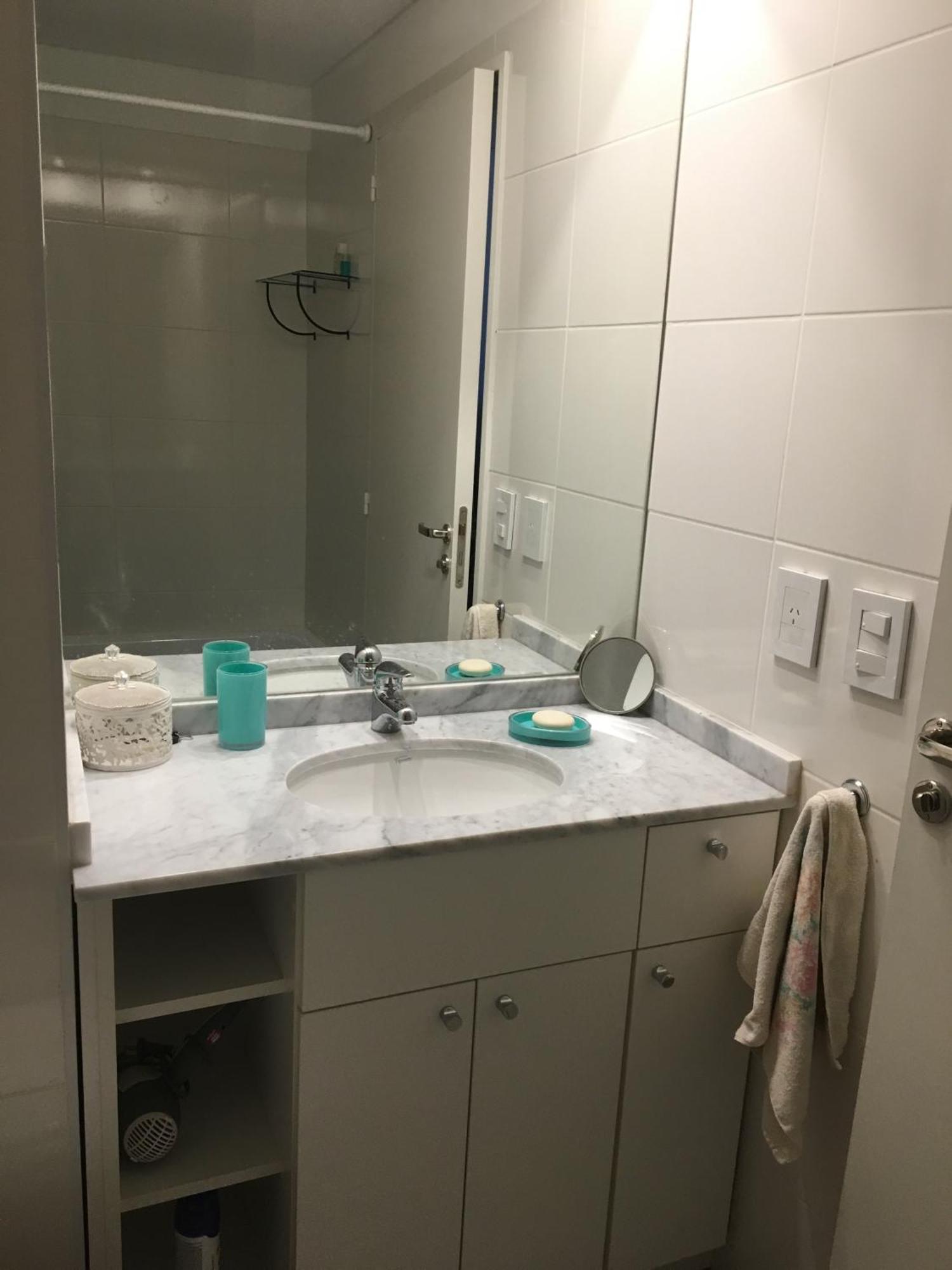 Moderno Estudio, Muy Luminoso Apartamento