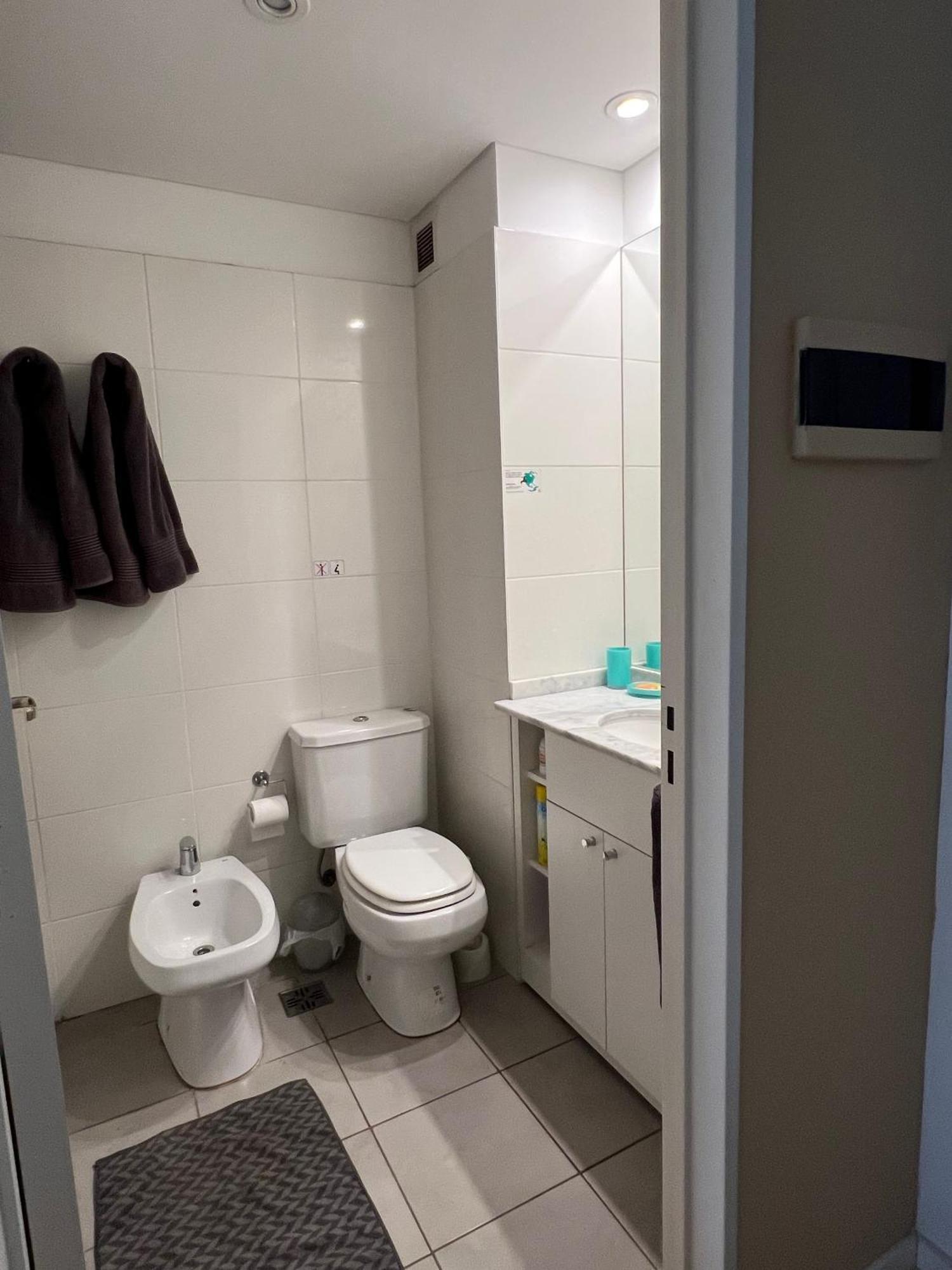 Apartamento Moderno Estudio, Muy Luminoso