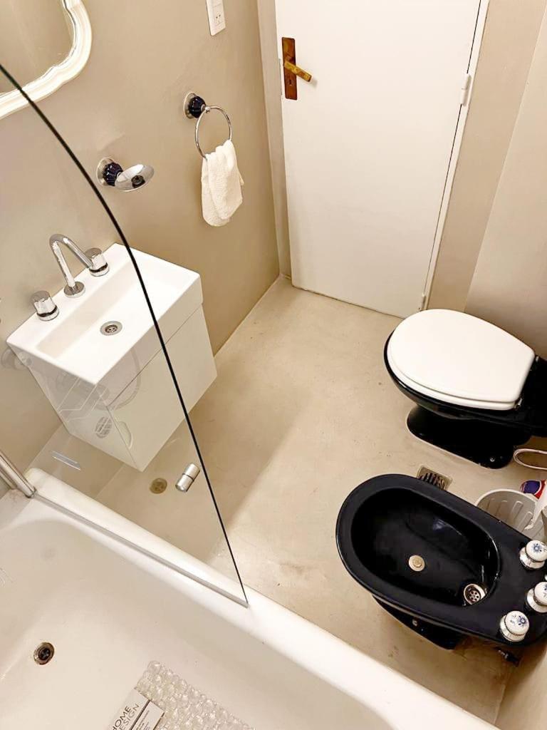 Esmeralda Y Libertador Apartamento
