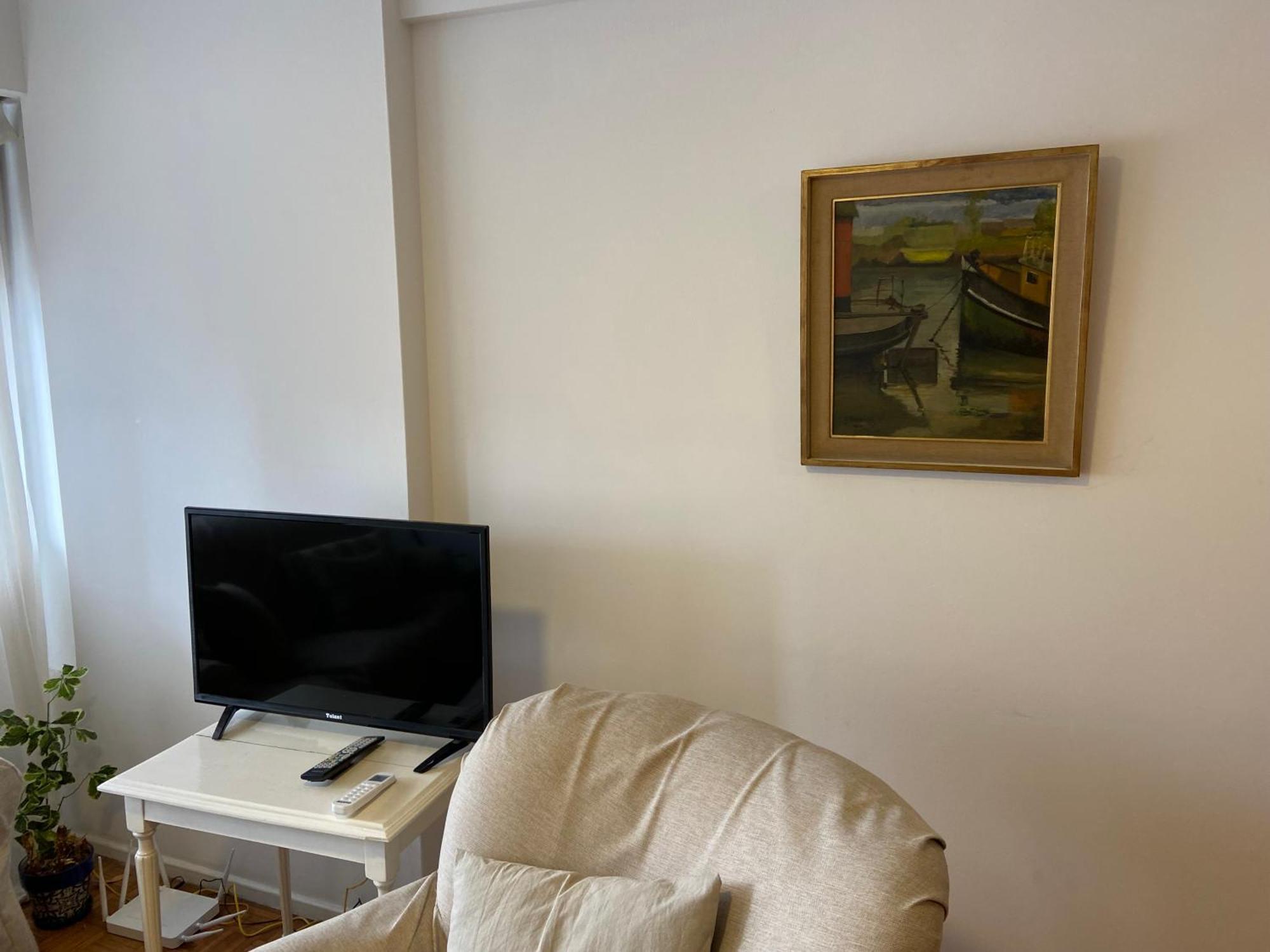Esmeralda Y Libertador Apartamento