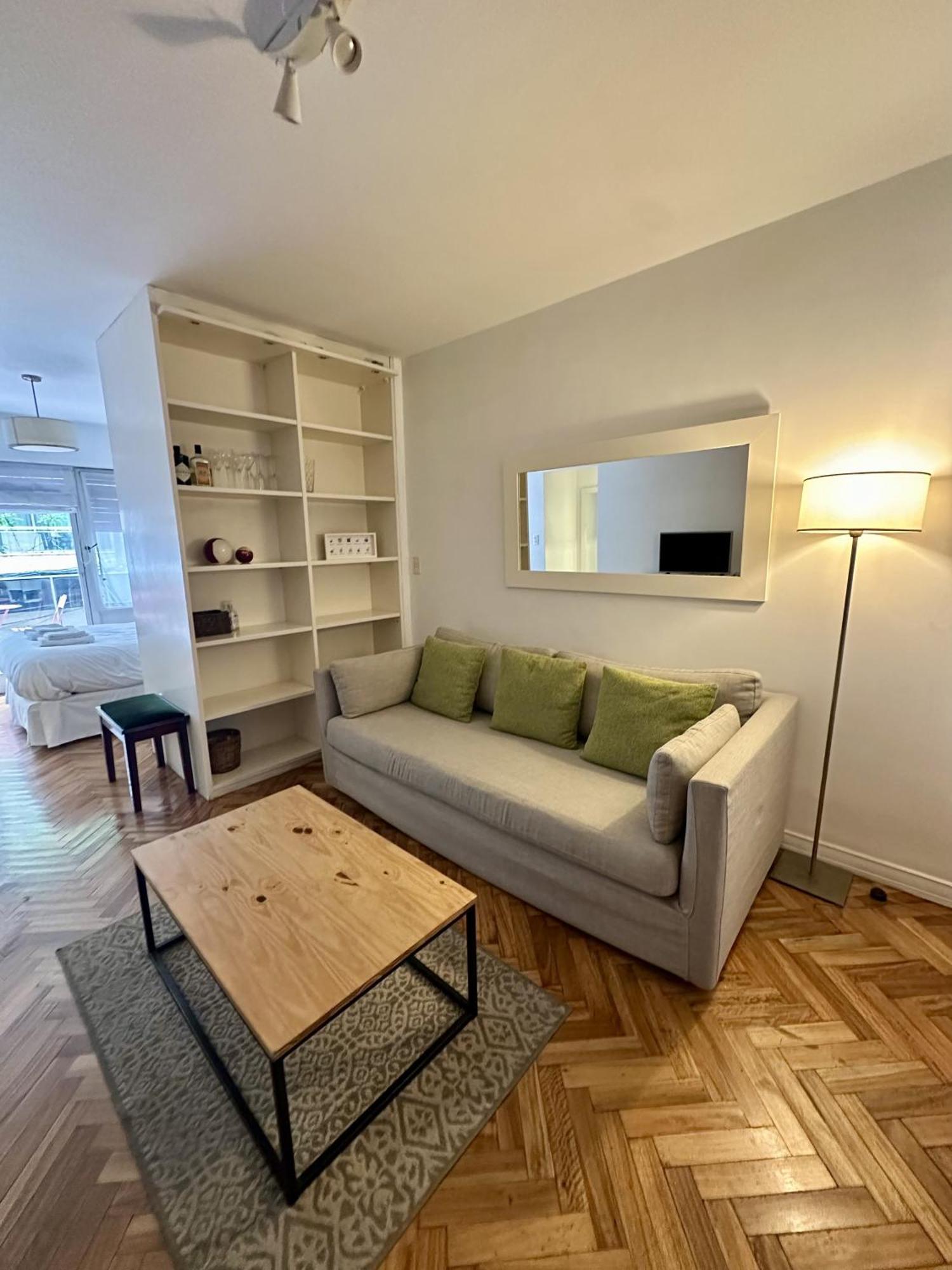 Cozy In The Heart Of Recoleta Apartamento