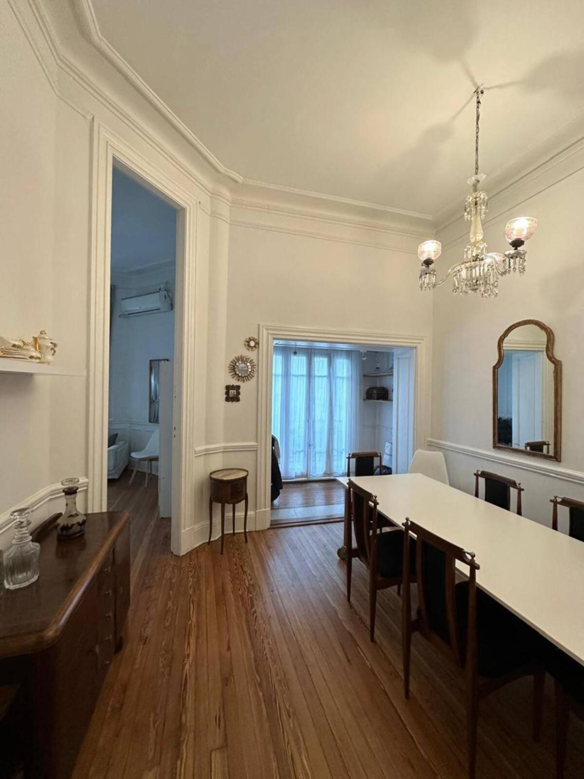 Apartamento Monumento Historico En Palacio Vera - Estilo Art Nouveau - Plusprops